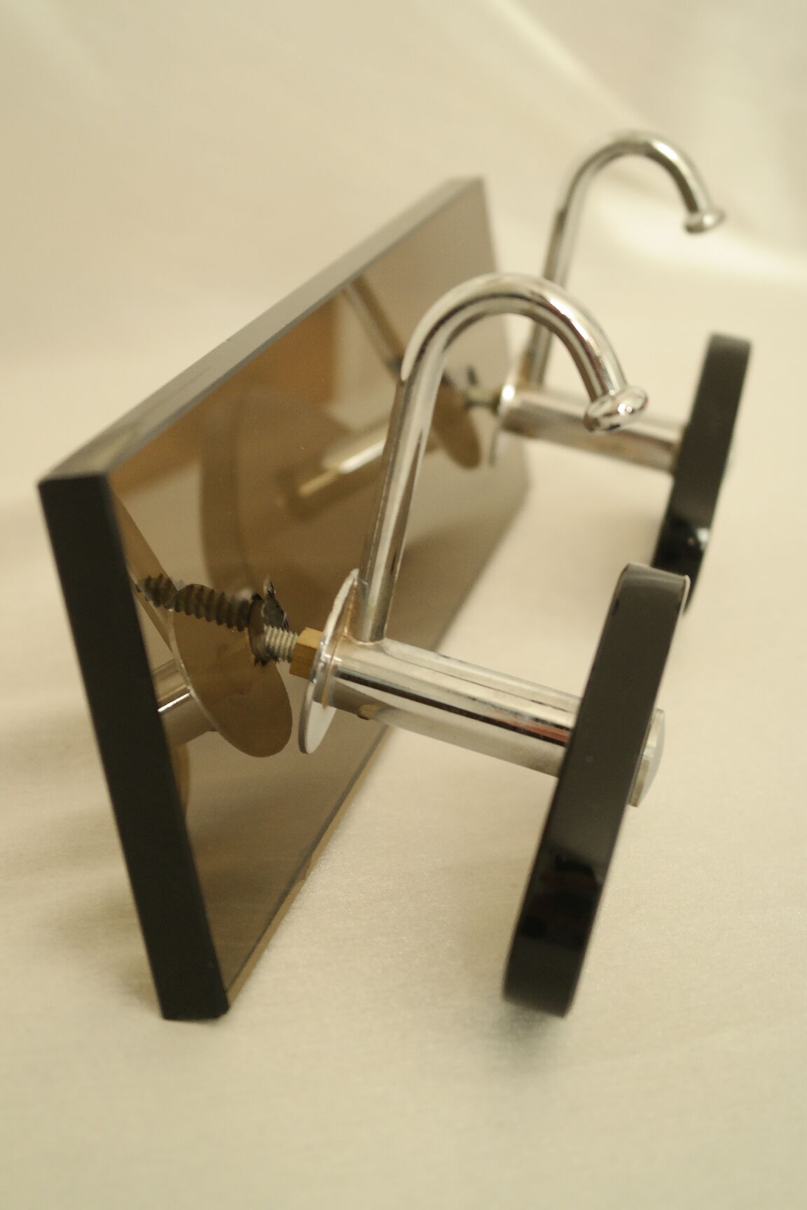 Patère en verre fumé marron années 70