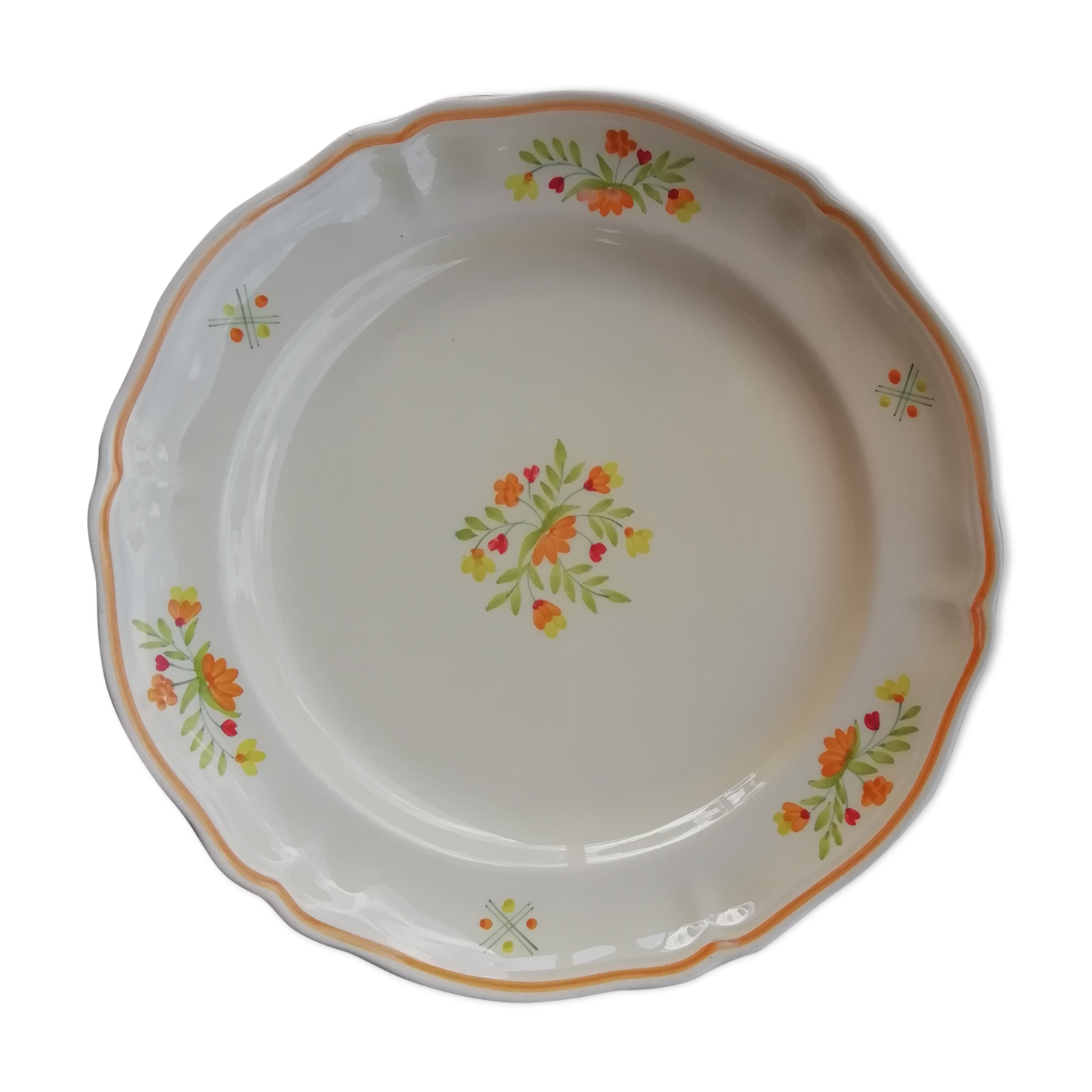 Round longchamp dish