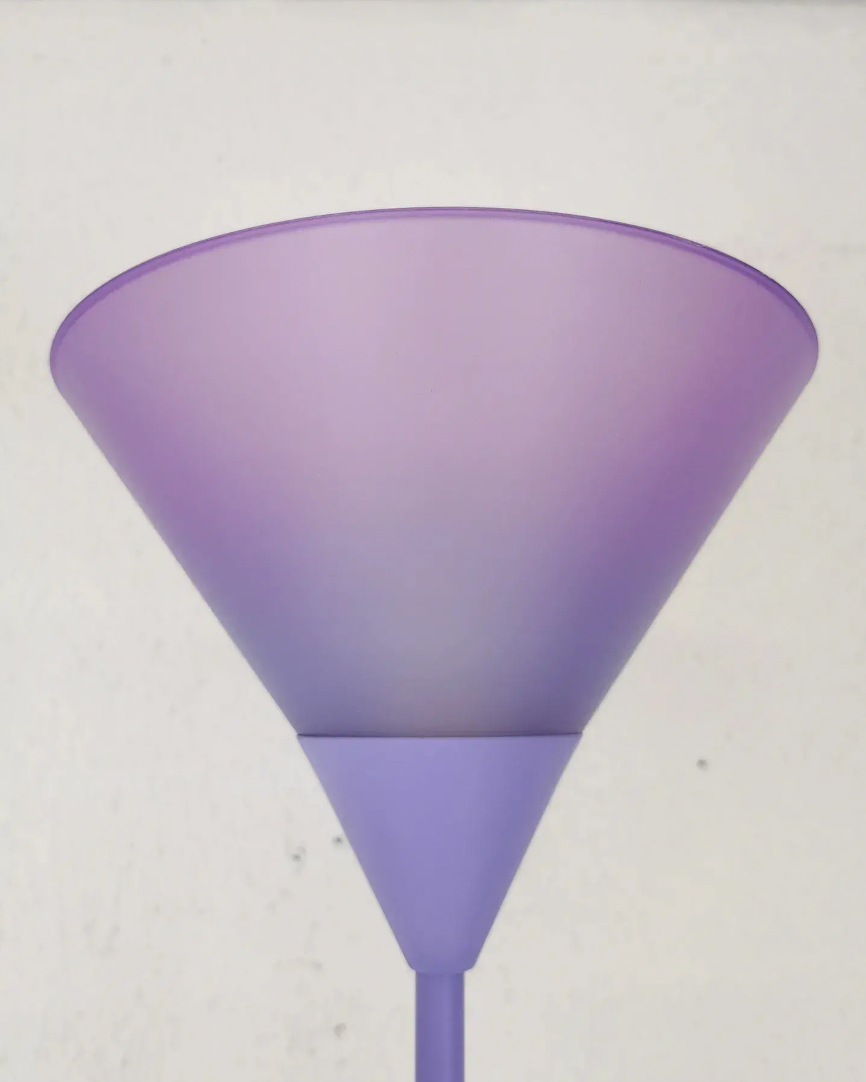 Upcycled floor lamp lilac 80's style Memphis