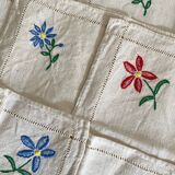 Embroidered linen square napkins