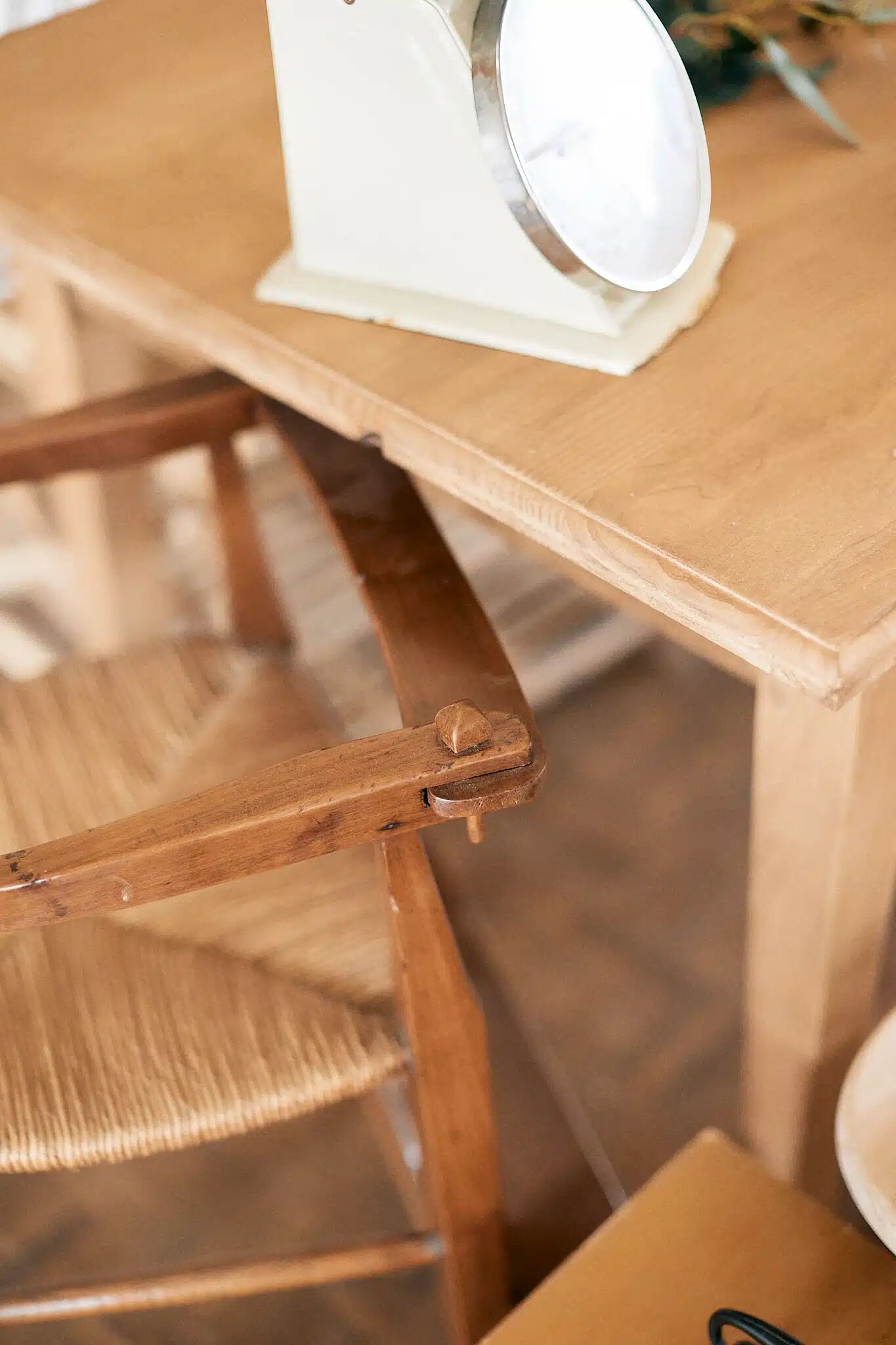 Wooden table "Rose"