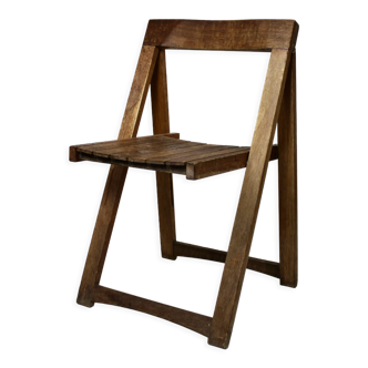 Foldable chair