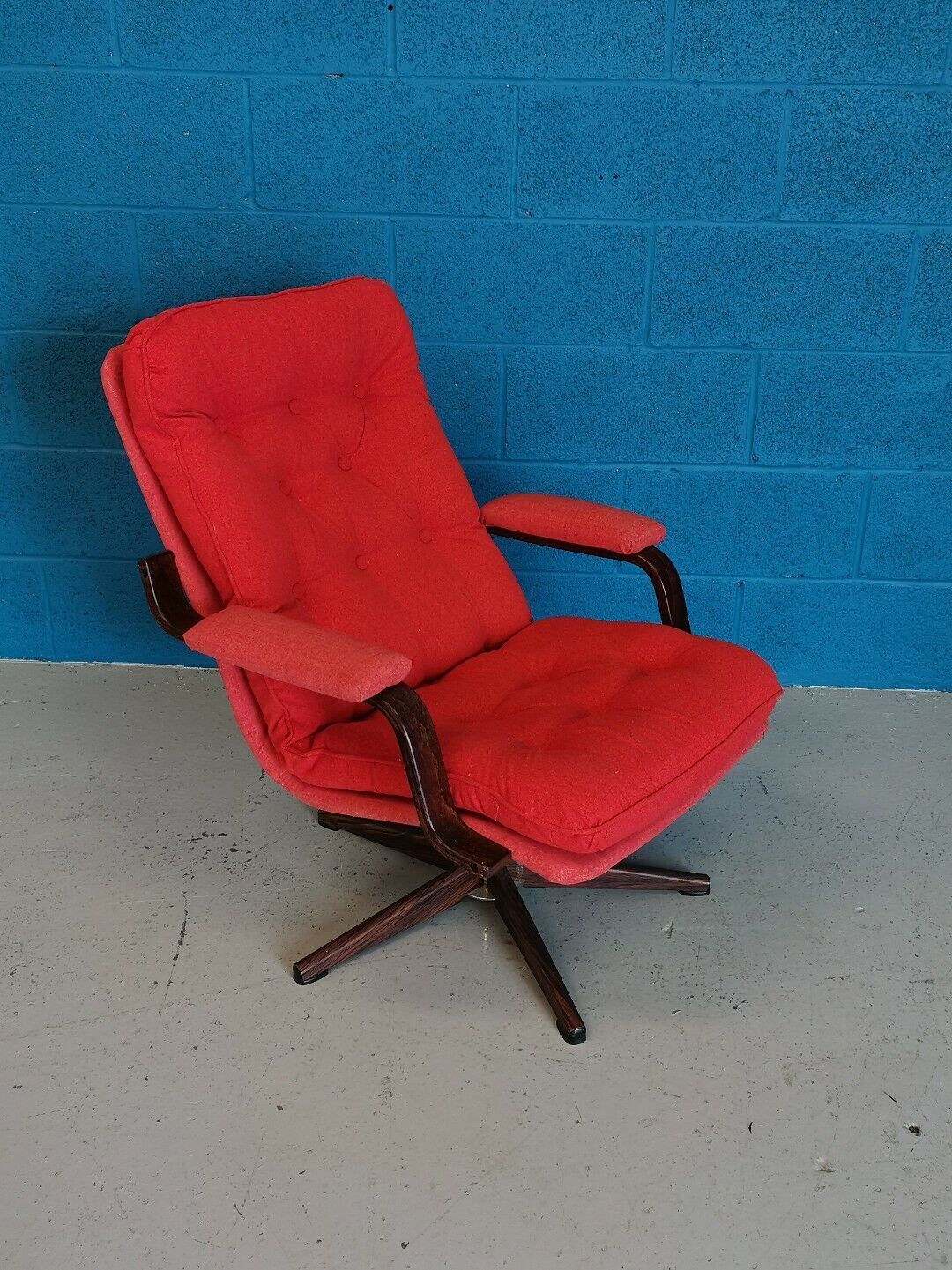 Vintage armchair, 1970s