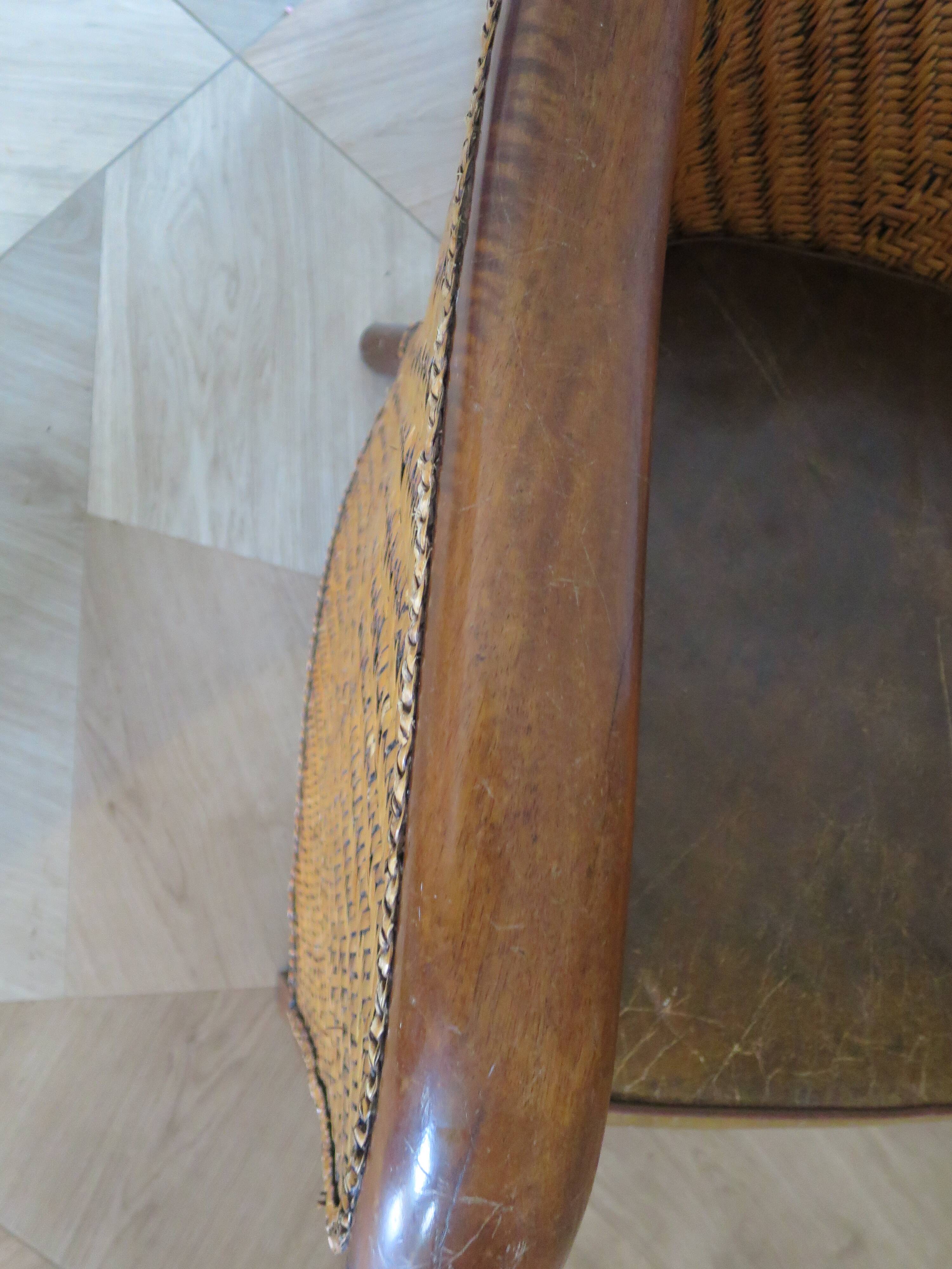 Fauteuil Style Colonial-Rotin tressé-Vintage-coussin simili cuir