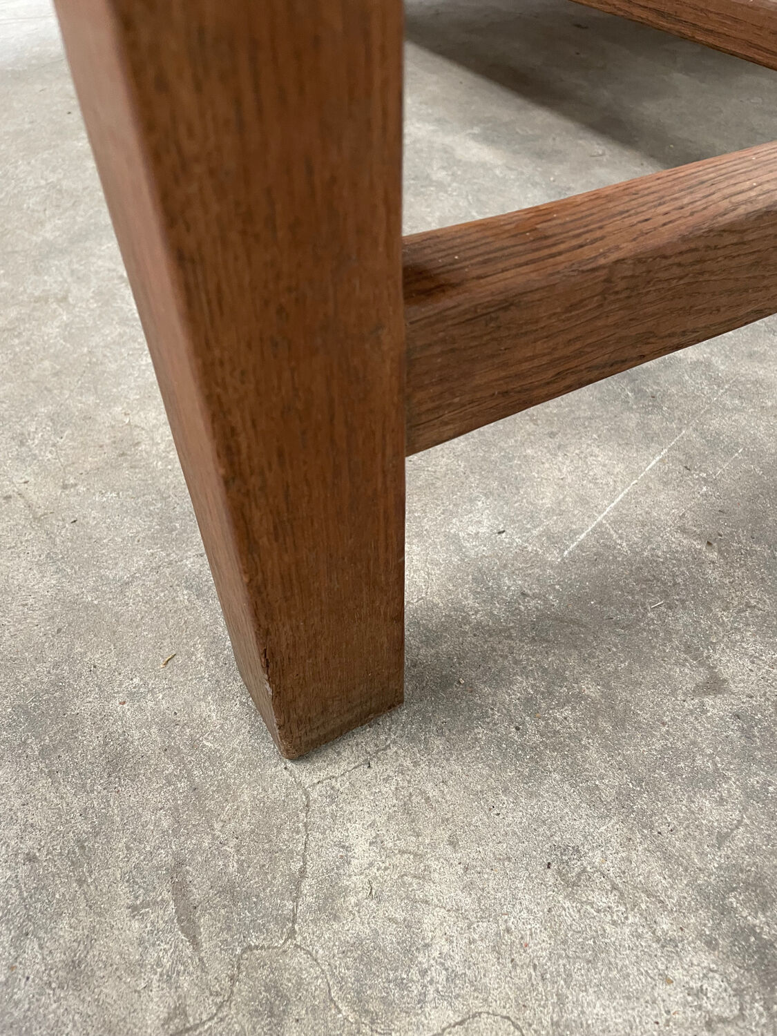 Vintage solid oak farmhouse table 6-8 people