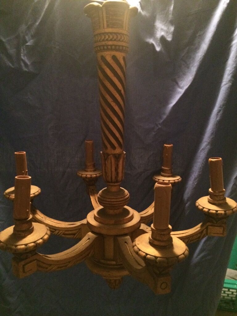 Gilded wood chandelier