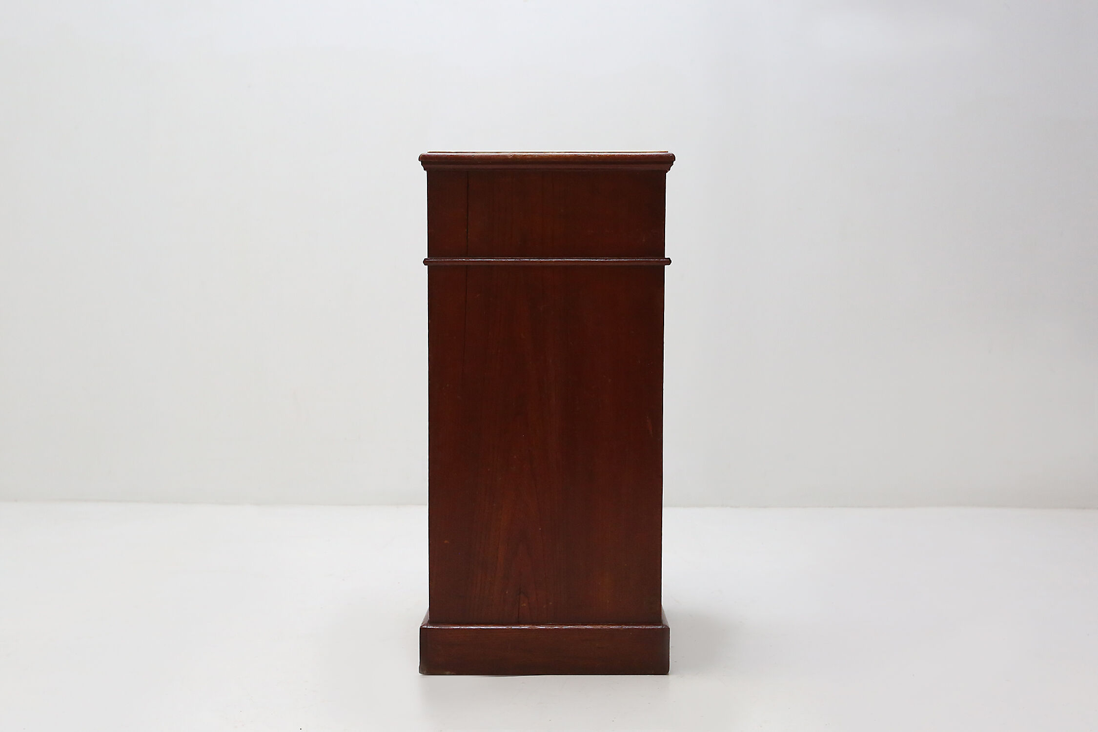 Table de nuit art déco ca.1930