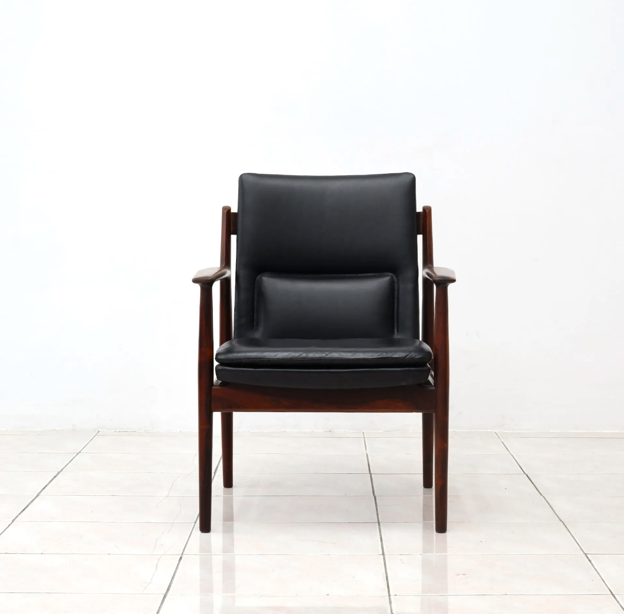 Fauteuil Arne Vodder modèle 431 en palissandre pour Sibast Mobler