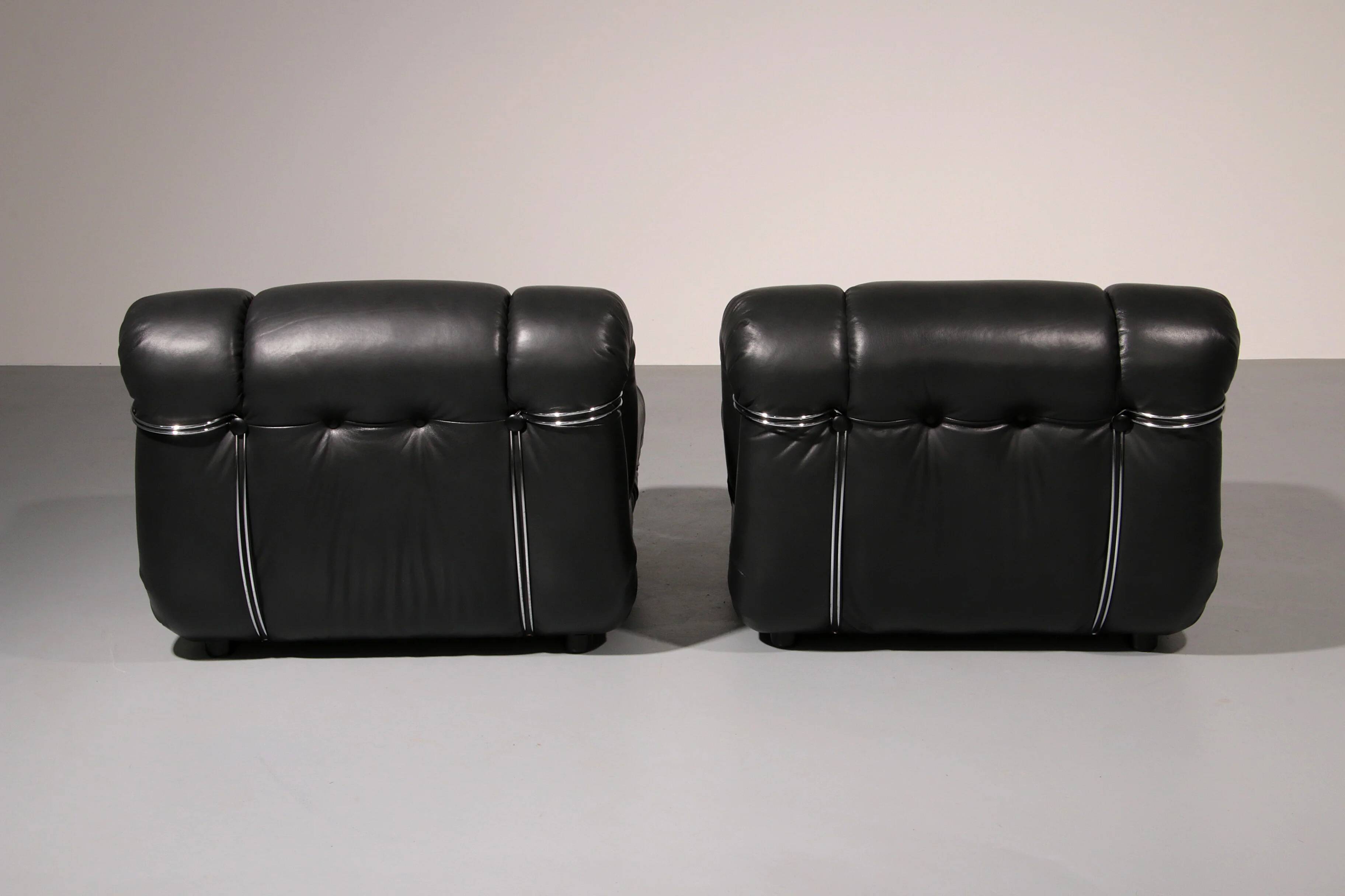 Mimo Padova black leather modular lounge chairs "Velasquez" - 1970