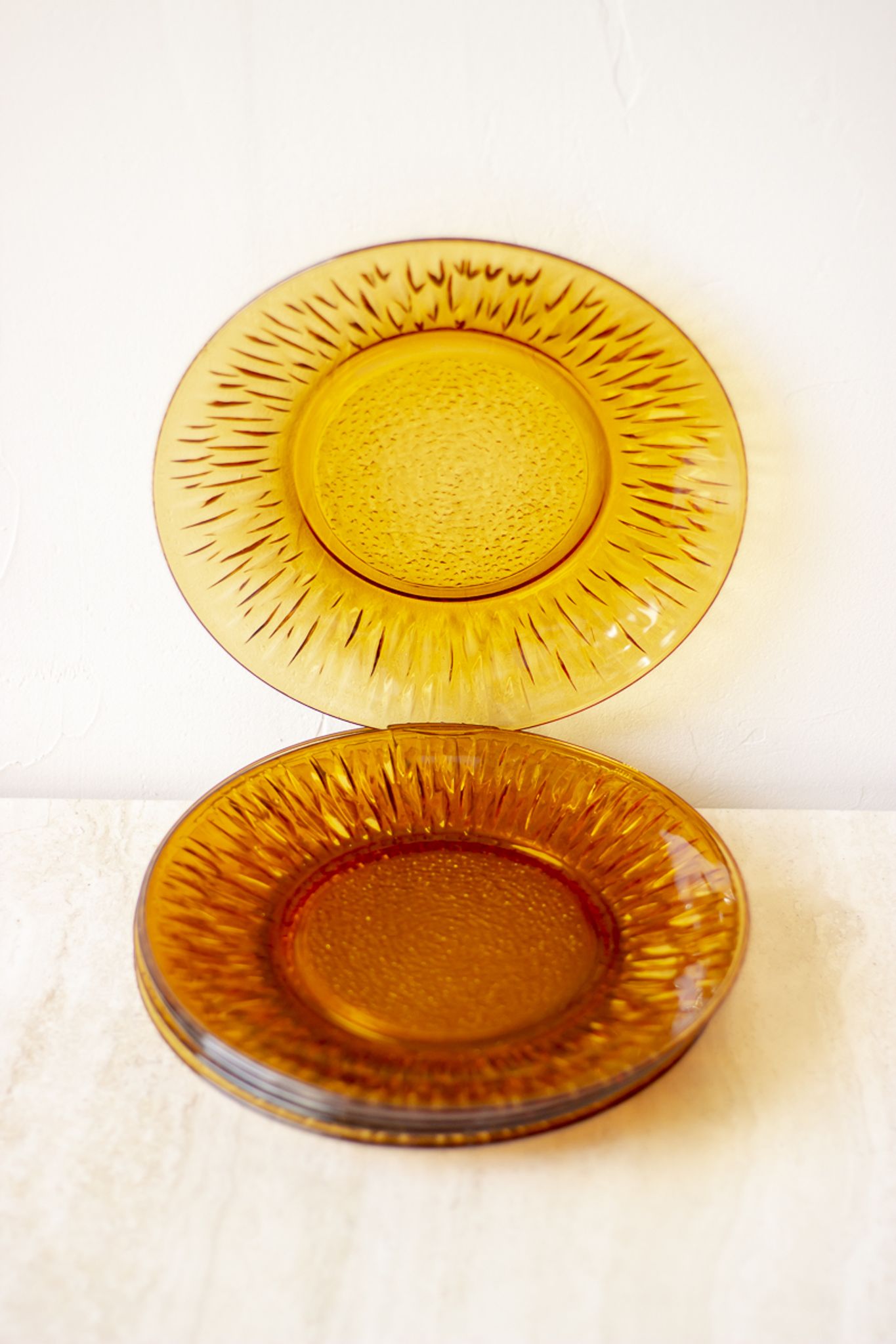 6 flat vintage plate model Soleil, Vereco France