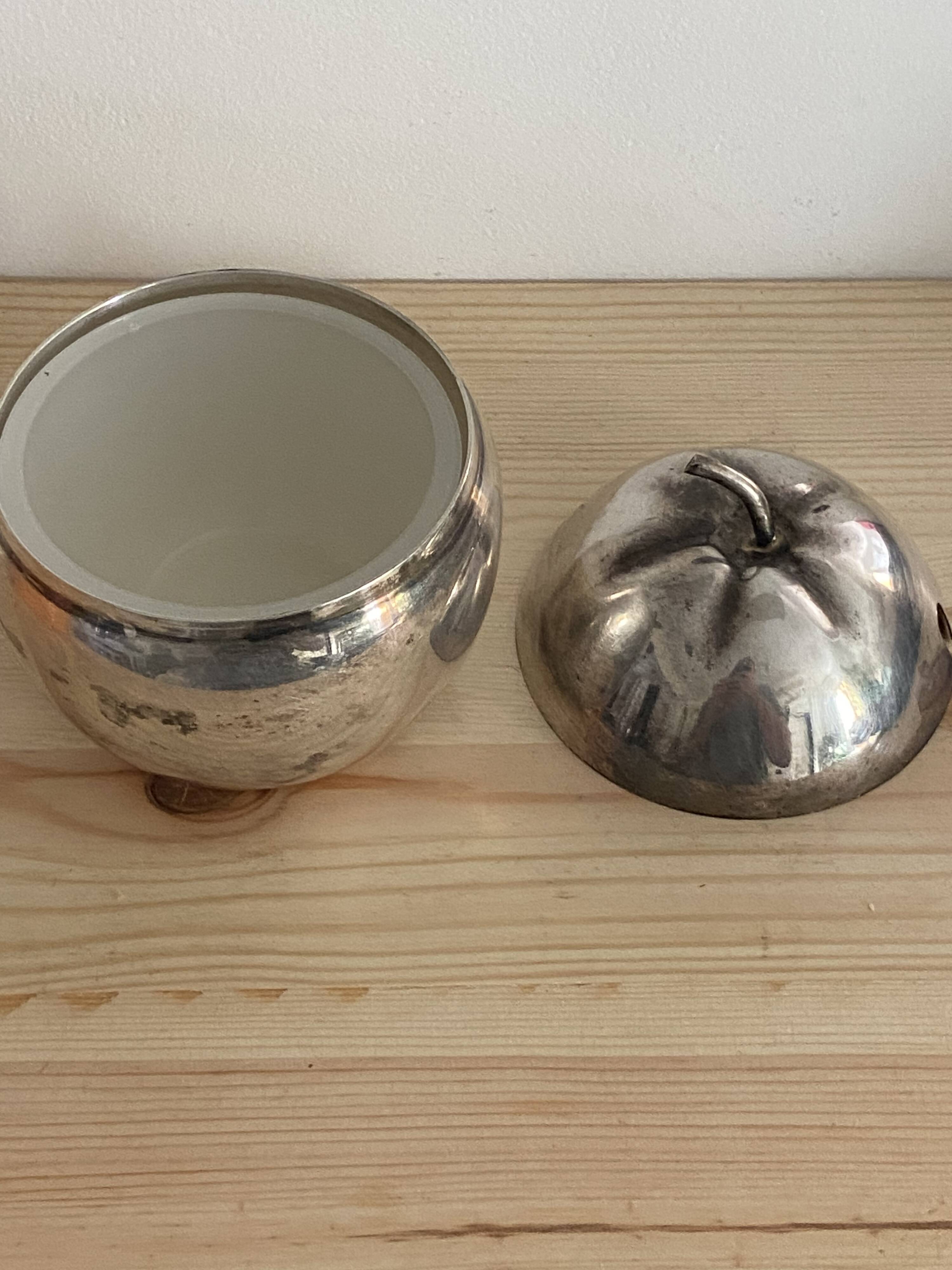 Apple sugar bowl 70’