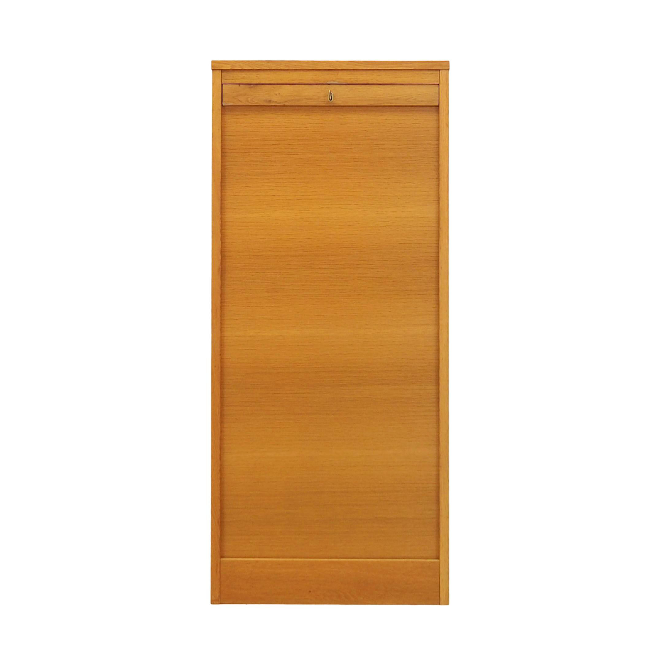 Classeur en frêne, design danois, années 1960, production: Danemark