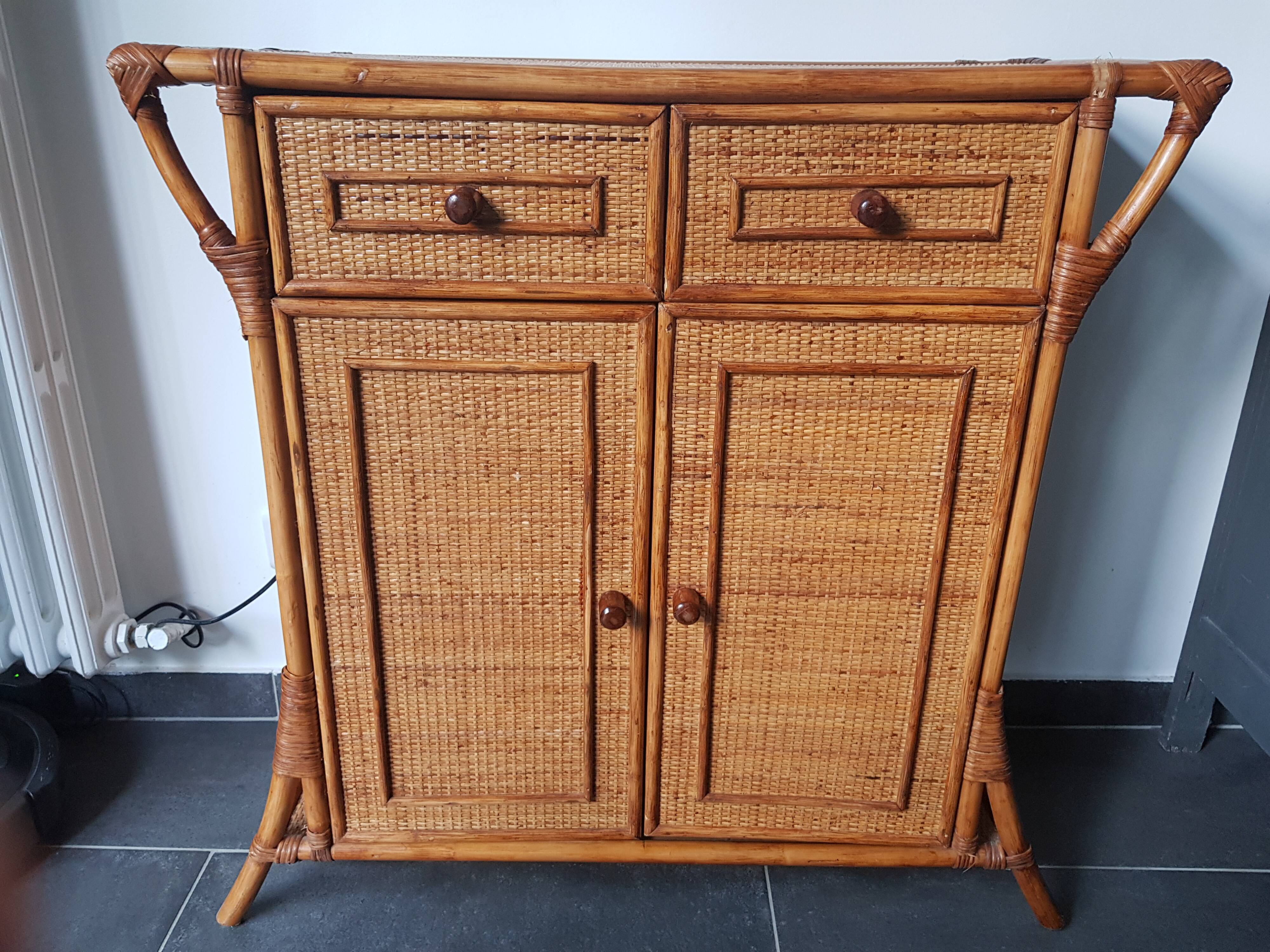 Chest of drawers in canning rattan and bamboo