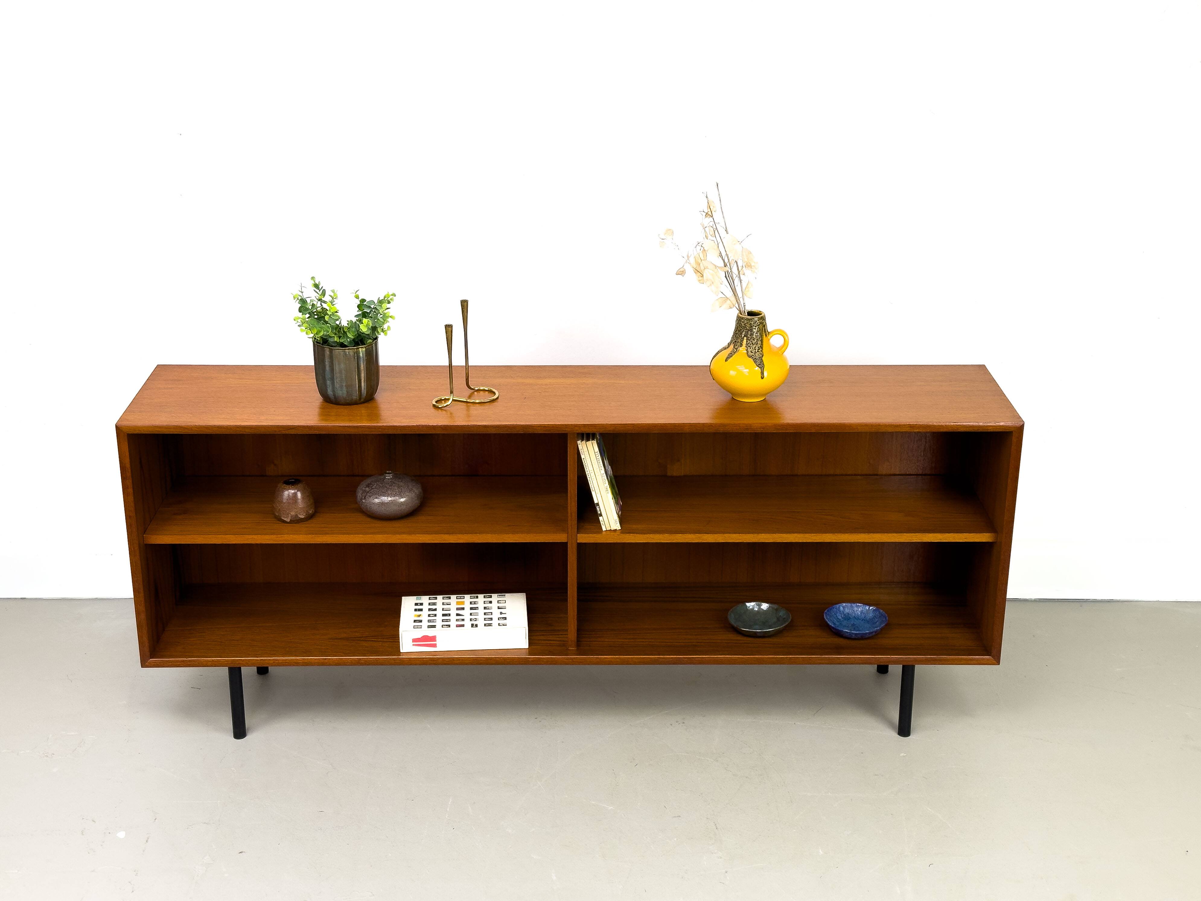 Buffet bas en teck de WK Möbel, 1960