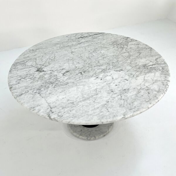 Table 120 cm en Marbre Loto Rosso par Ettore Sottsass pour Poltronova, 1970