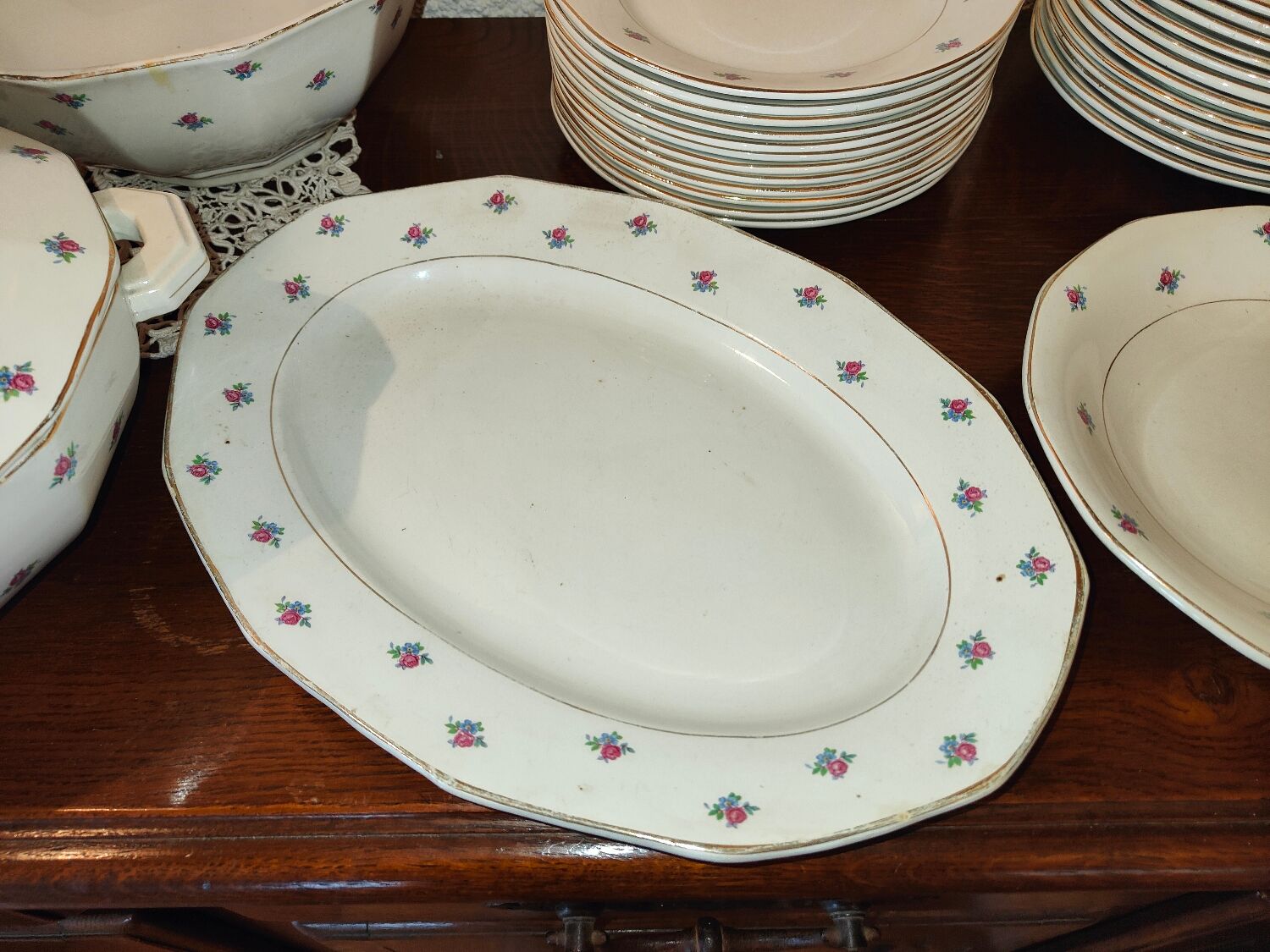 Old service 28 pieces porcelain KG Keller and Guérin Lunéville France decorated with flowers Rosita XIXth Century