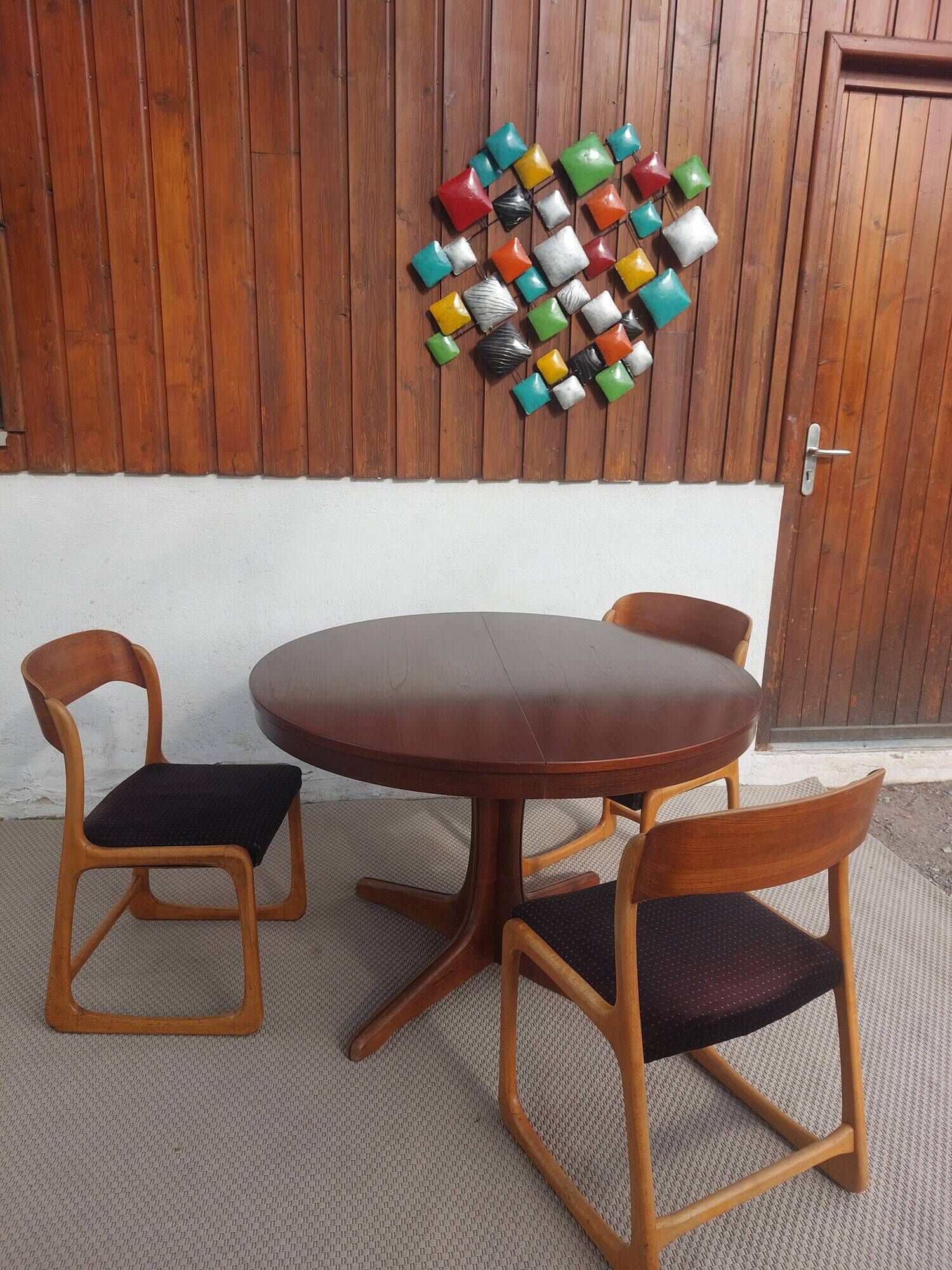 round/oval table with extension, central leg, dark shade, Baumann design