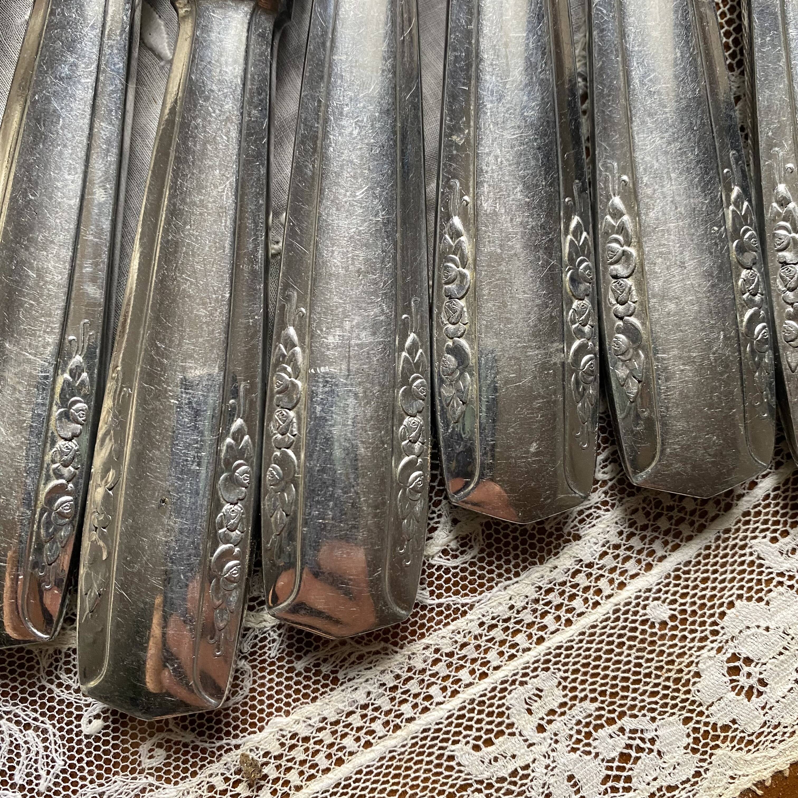 Silver-plated knives with stainless steel blades, Vego brand, 1950s