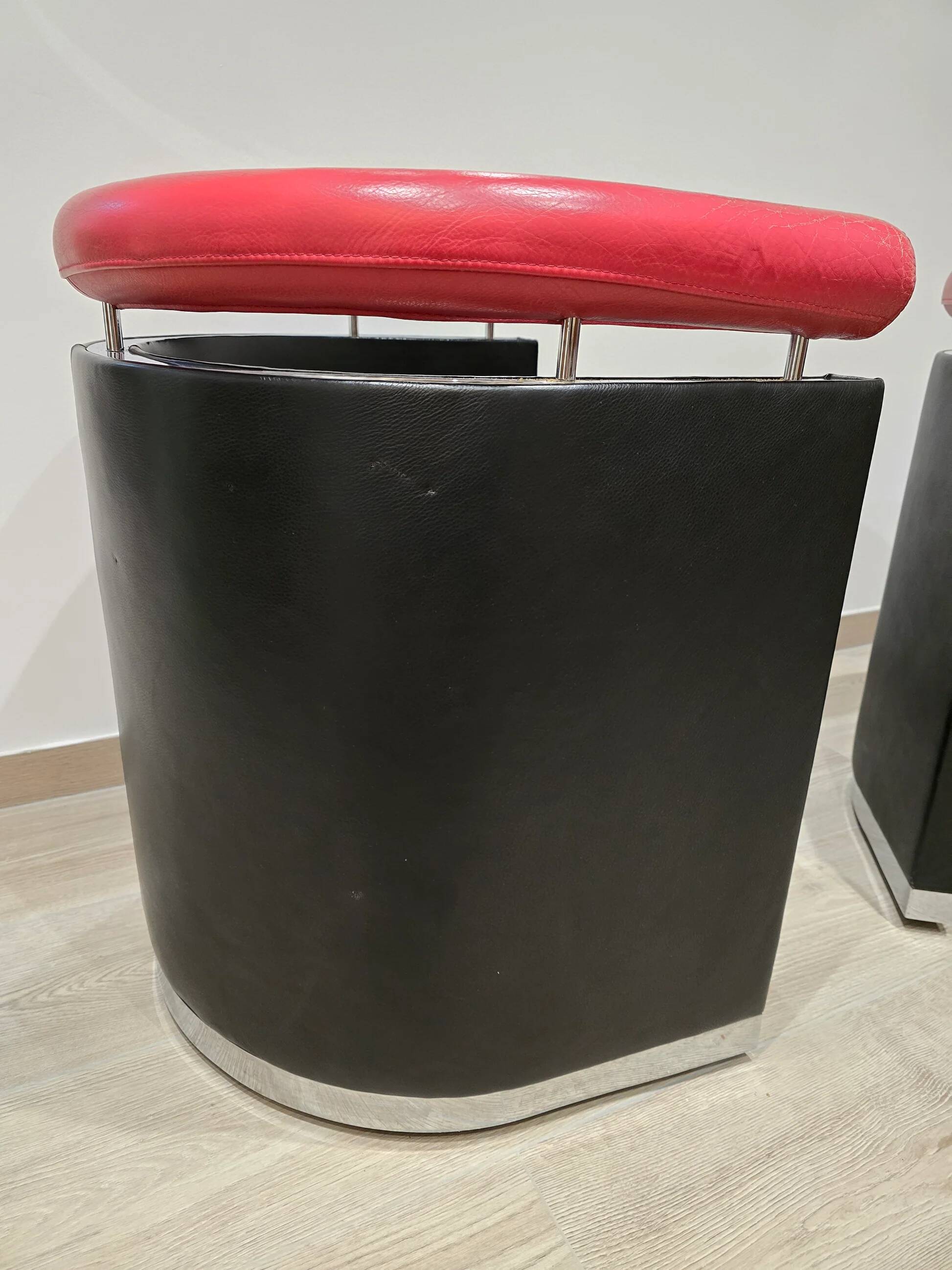 80's design leather and chrome metal armchairs