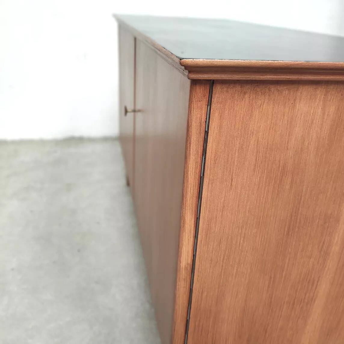 Compass feet sideboard, 1960
