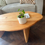 Table basse en bois massif