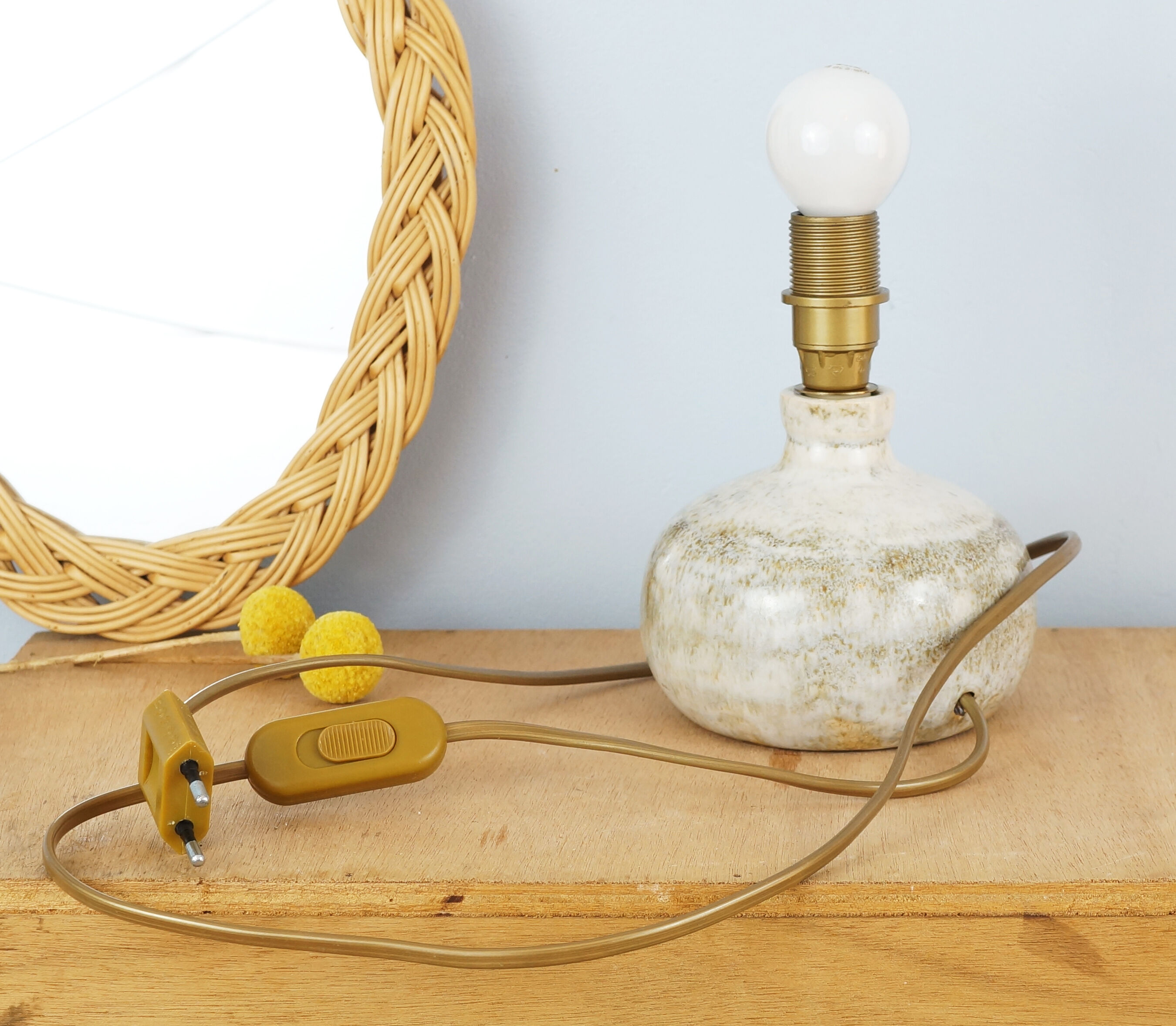 Lamp foot in glazed gray stoneware signed, 60s or 70s