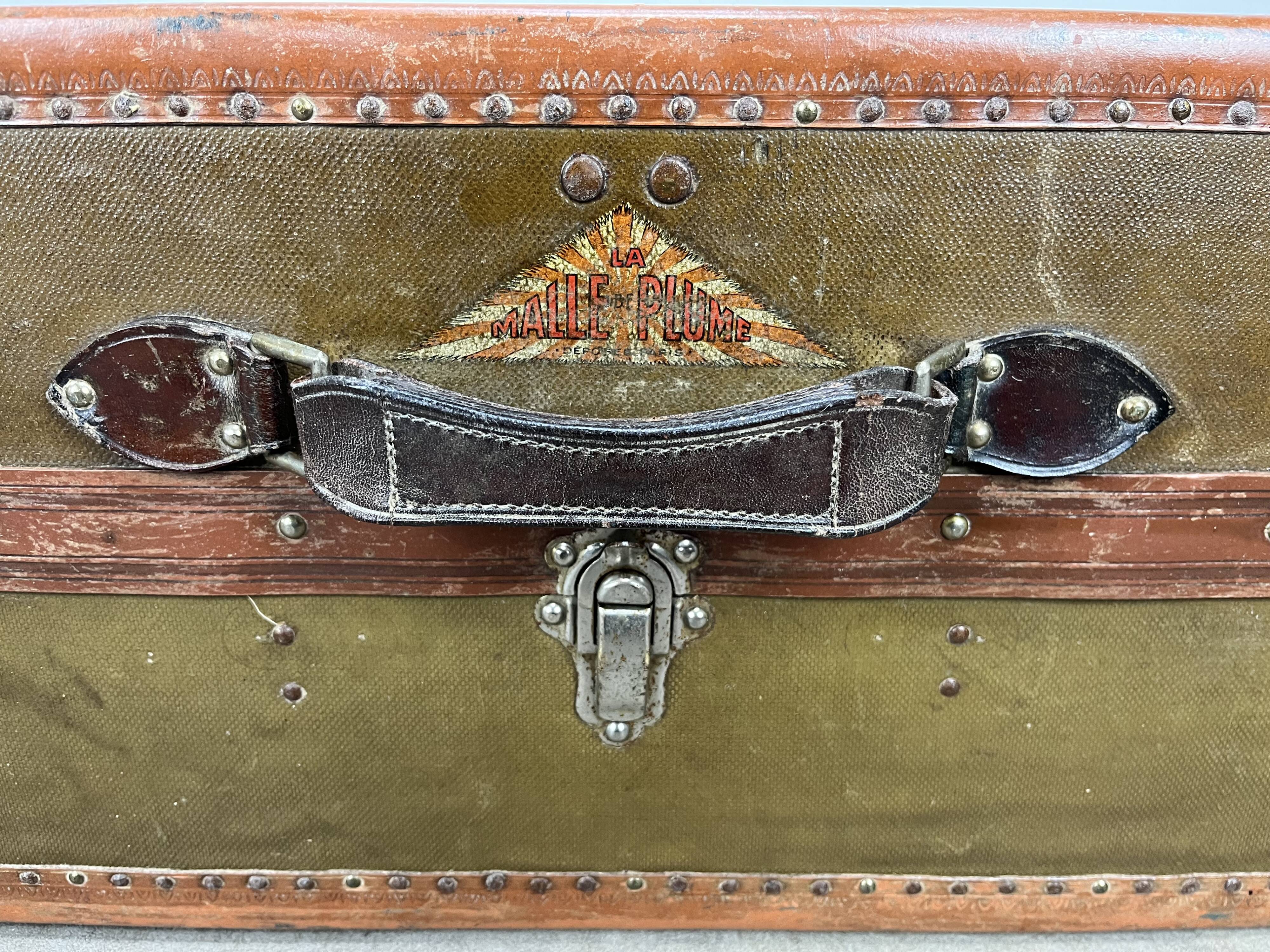 “MallePlume Paris” cabin trunk