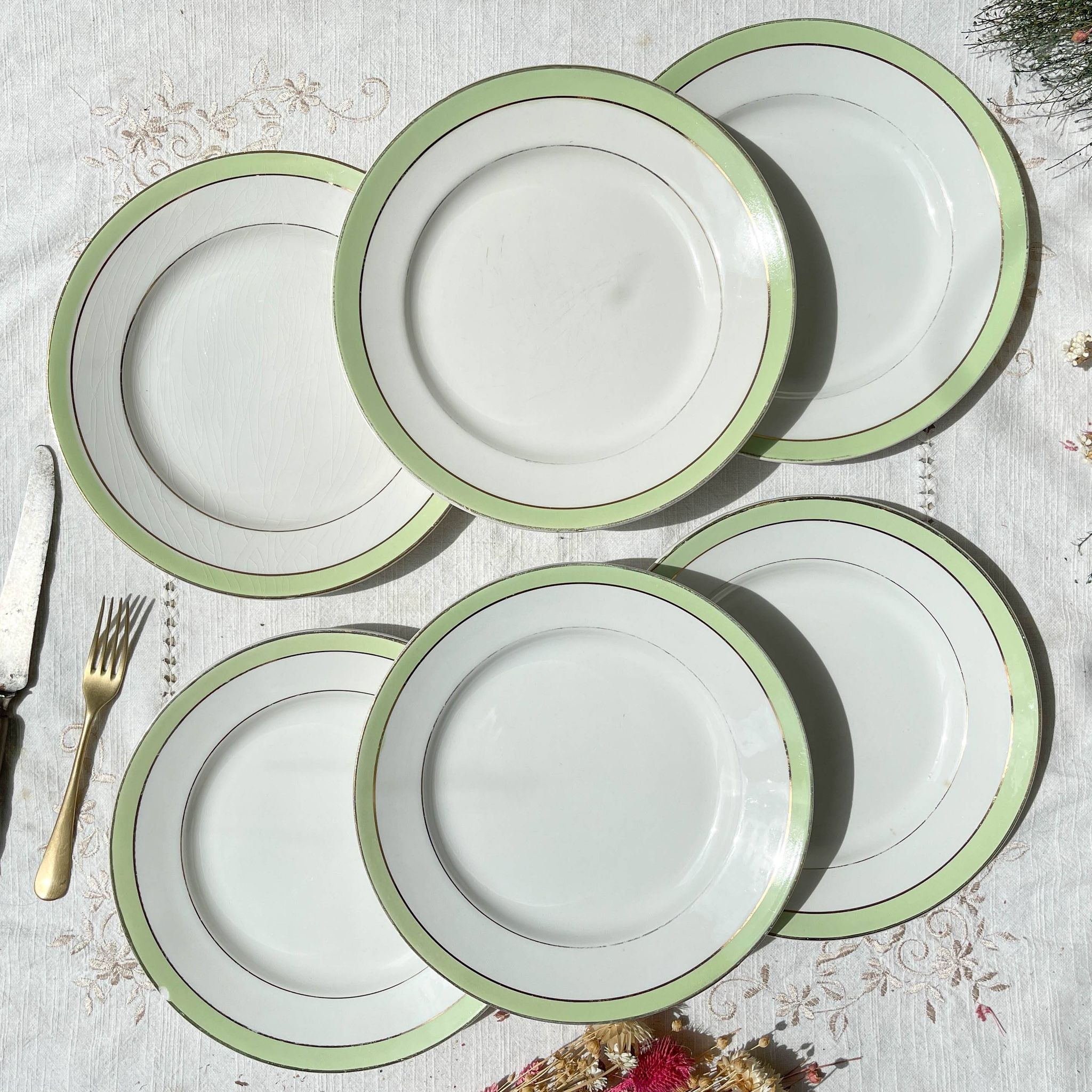 6 Vintage French Orchies "VILLARS" dinner plates 1950 white green gold