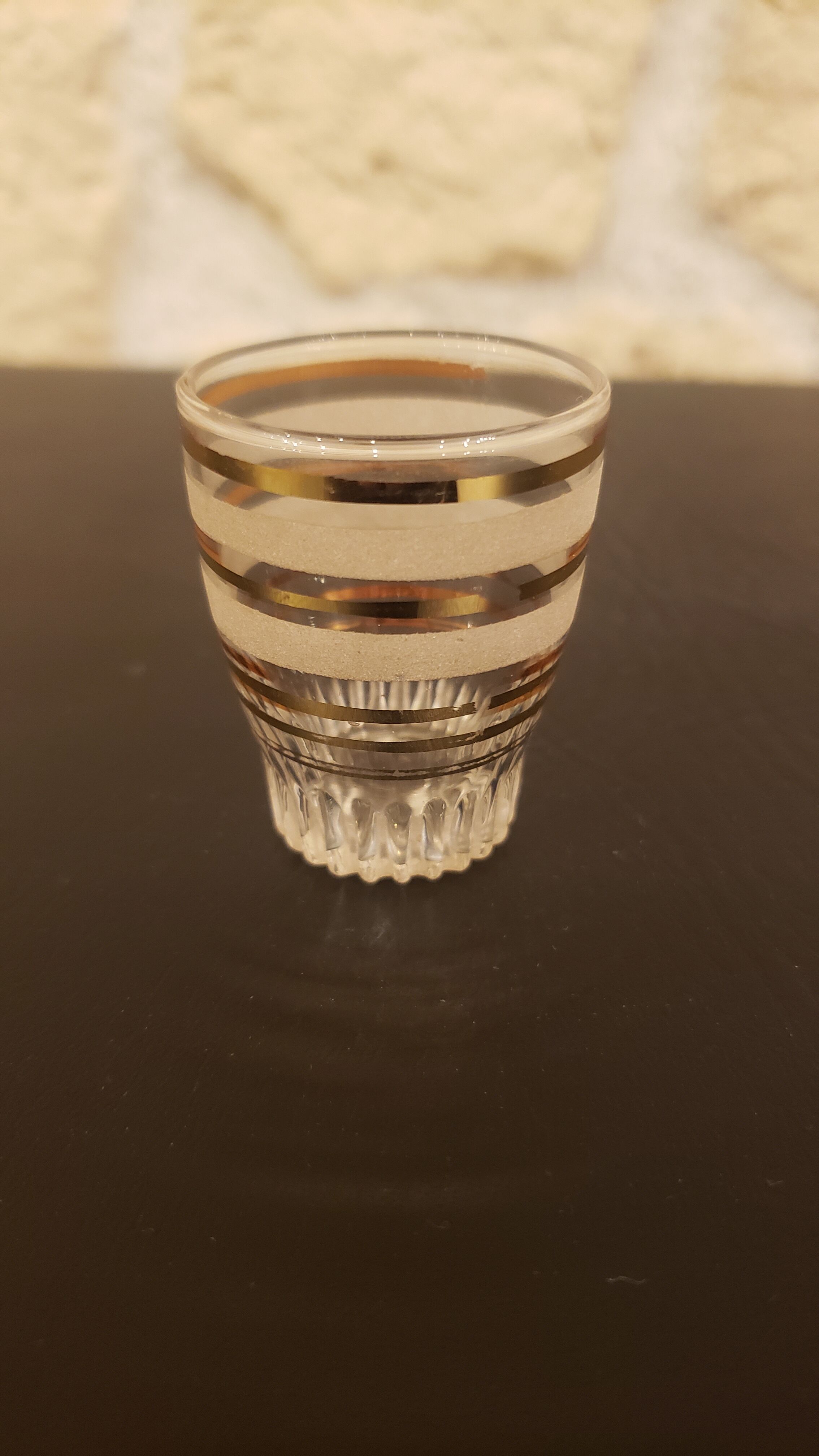 Set of 6 gilded glasses and granitas