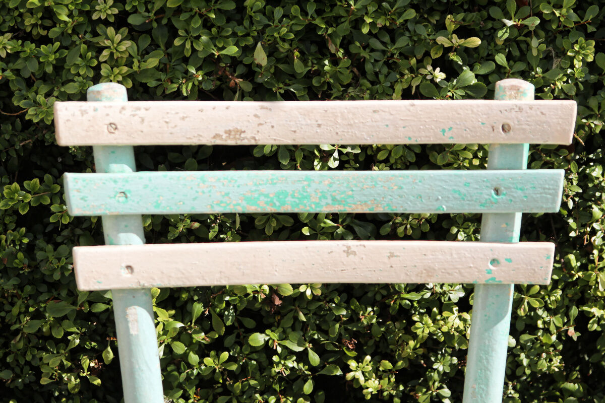 Set of 3 slatted wooden garden chairs