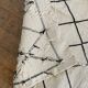 Berber carpet in beige wool with diamonds 140x105