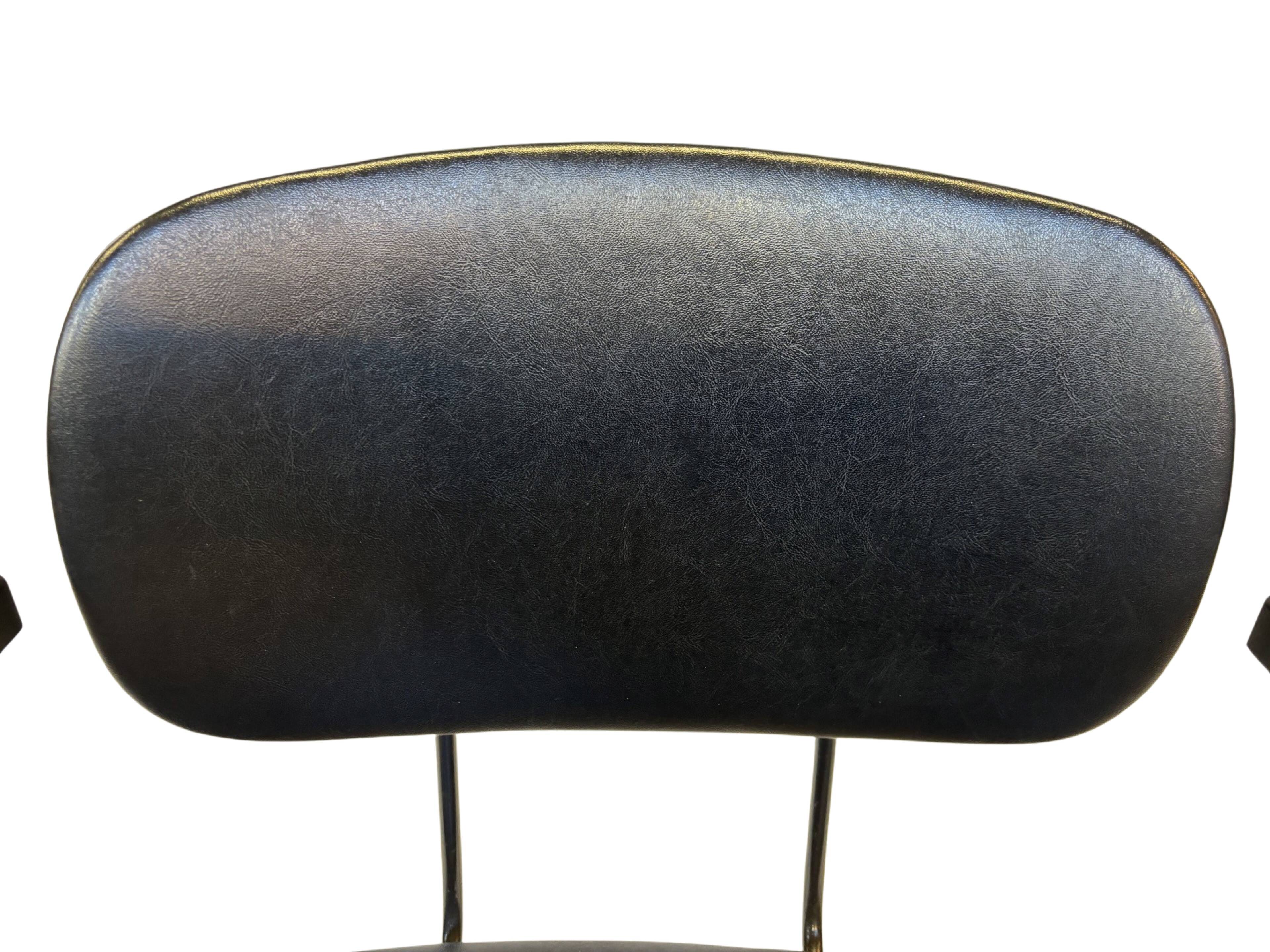 Vintage Gispen model 216 chair Wim Rietveld Design