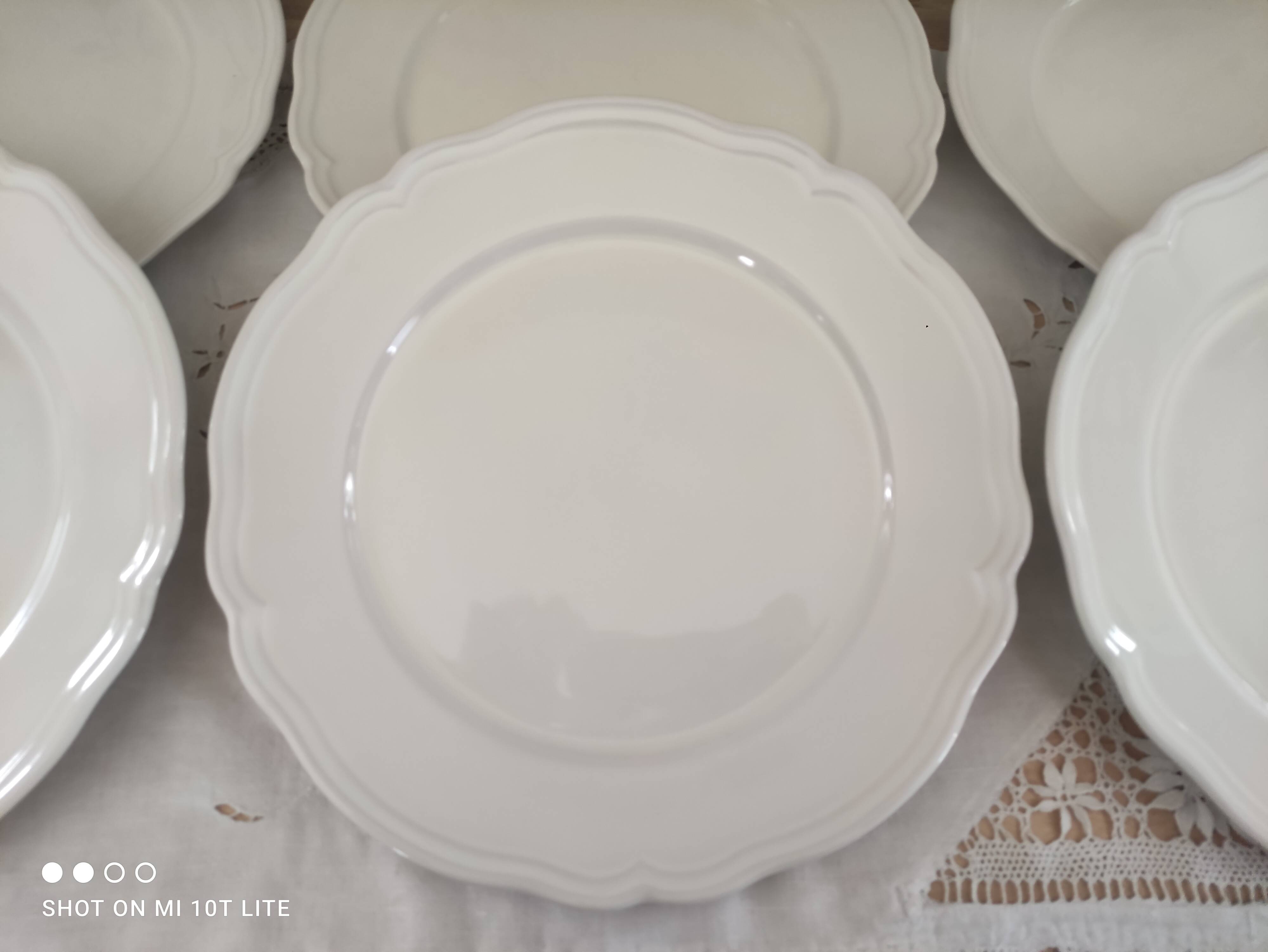 Lot de 6 assiettes plates en grès émaillé beige IKEA marli échancré