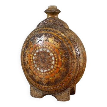 Bouteille d'eau en bois ornée du 20e siècle, années 1890
