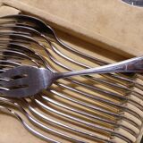 Housewife of fish cutlery in stainless steel Art Deco