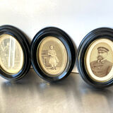 Set of 3 wooden oval picture frames
