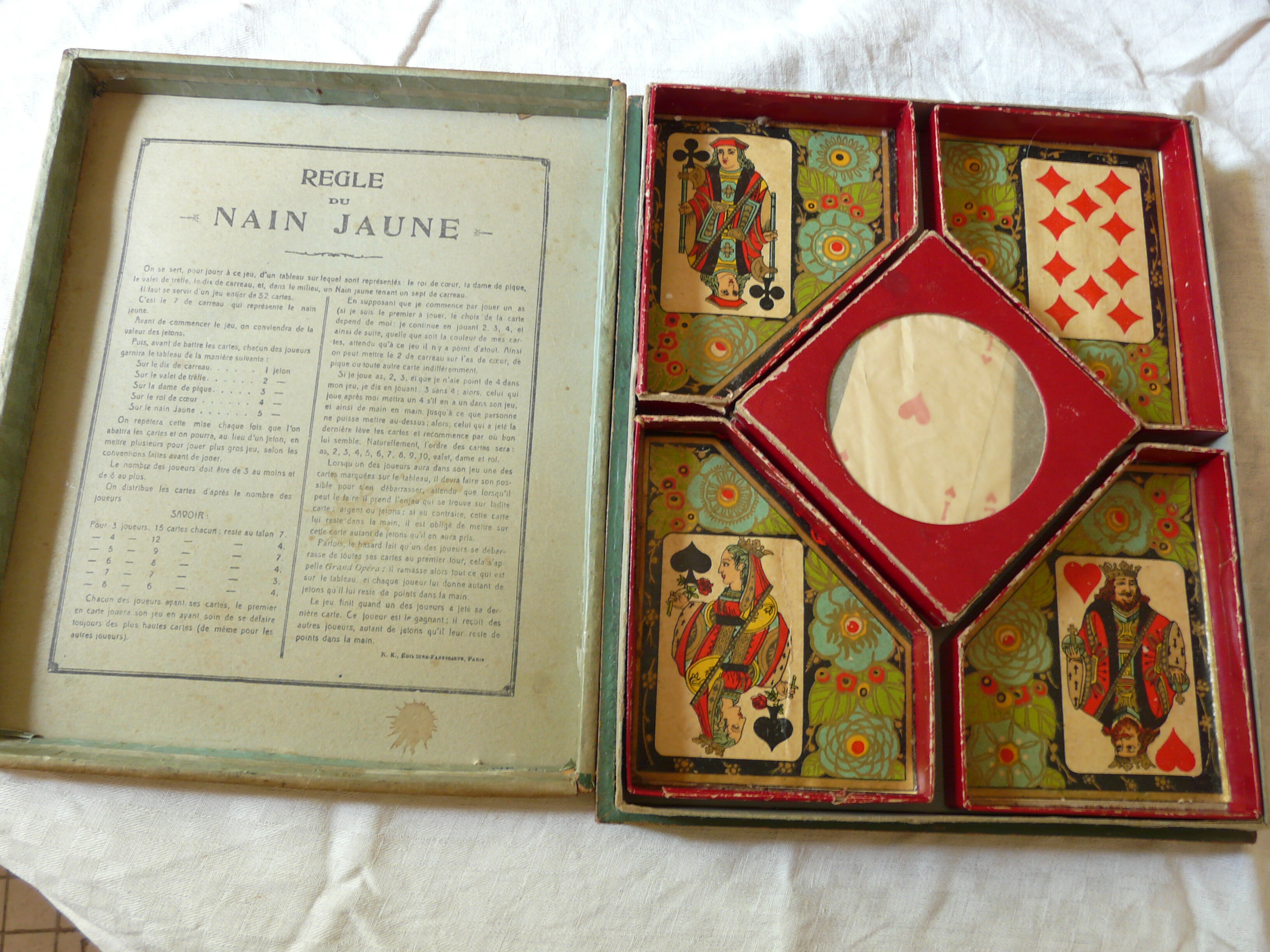 GB brand 40s wooden yellow dwarf game box