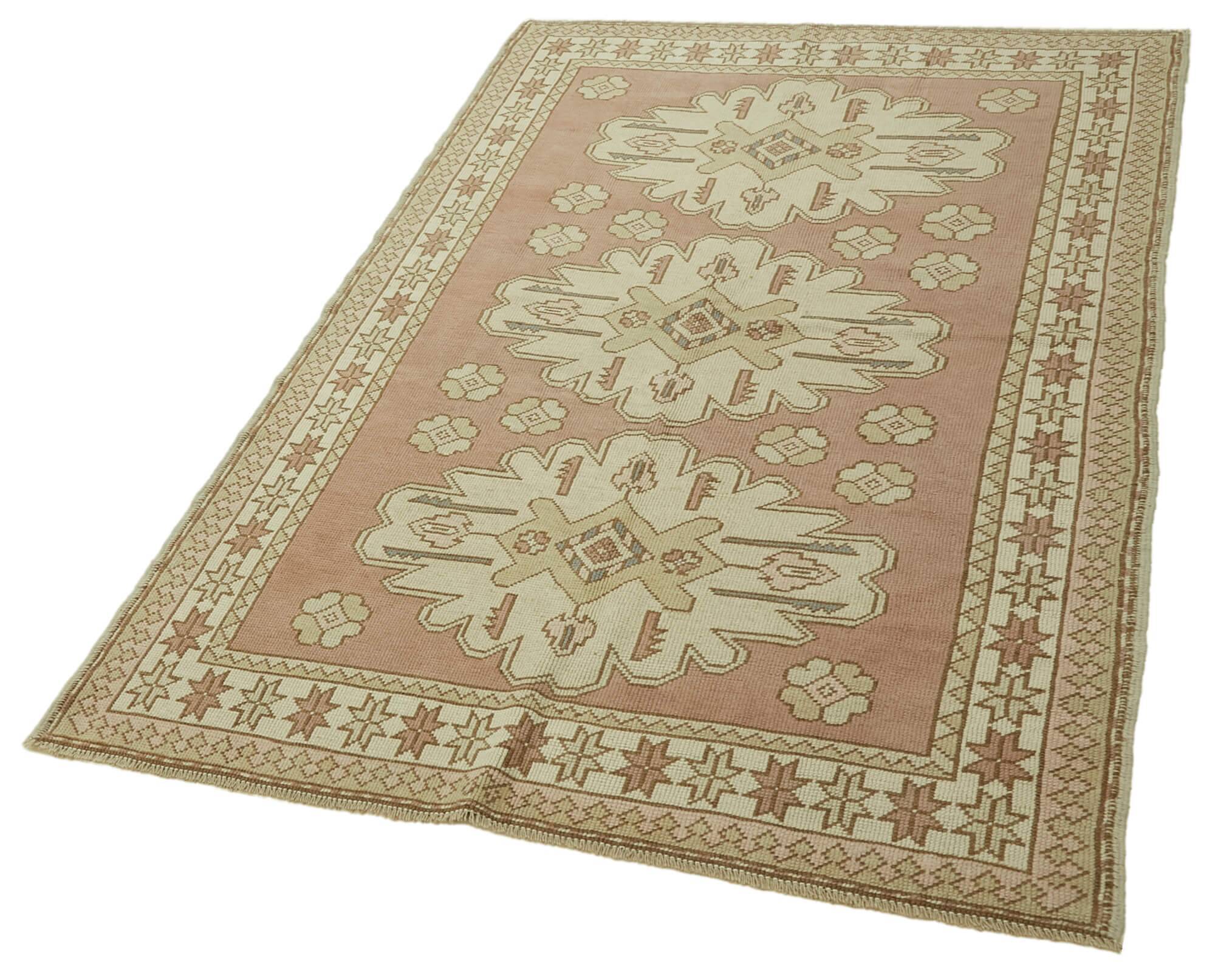 Turkish Vintage Anatolian Rug 125 cm x 197 cm