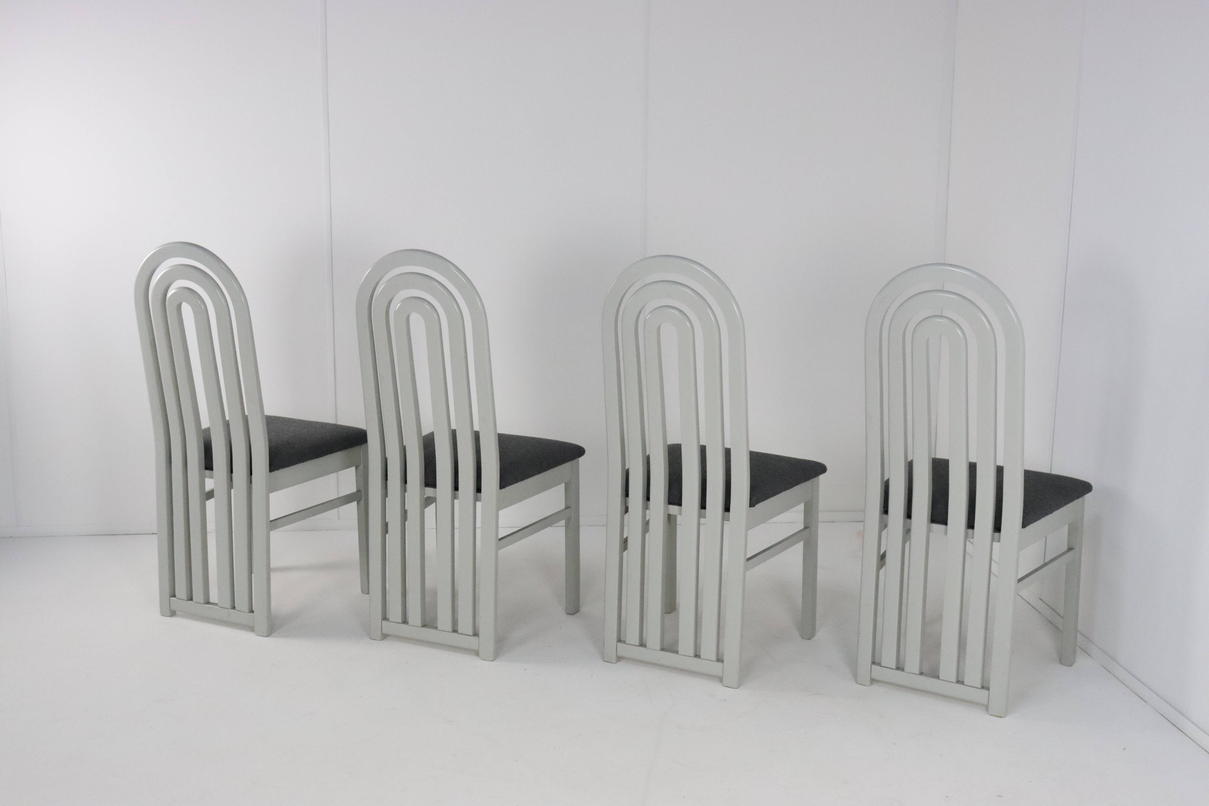 Set of 4 eighties design chairs 'Meern'