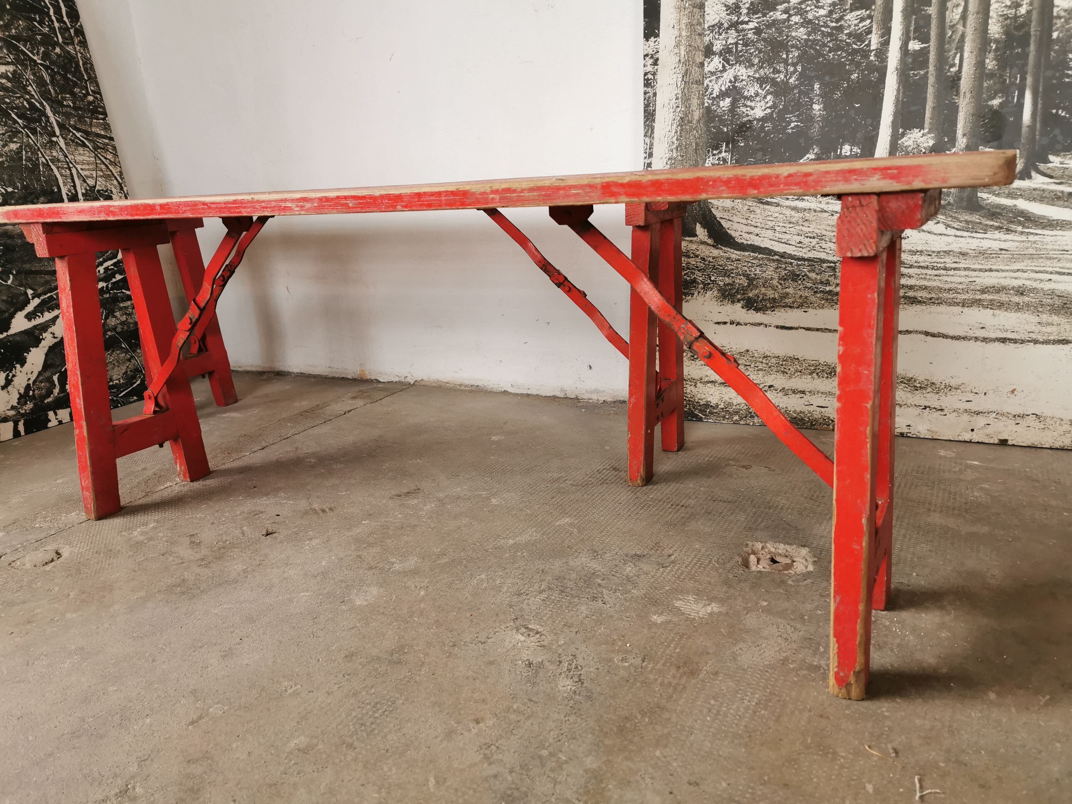 Paire de bancs pliants en bois