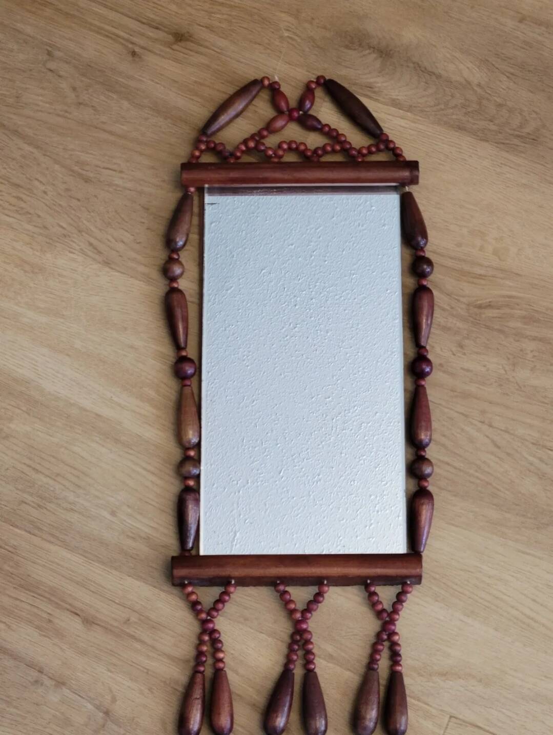 Miroir bohème vintage en perles de bois
