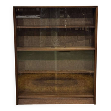 1970s English display cabinet in mahogany