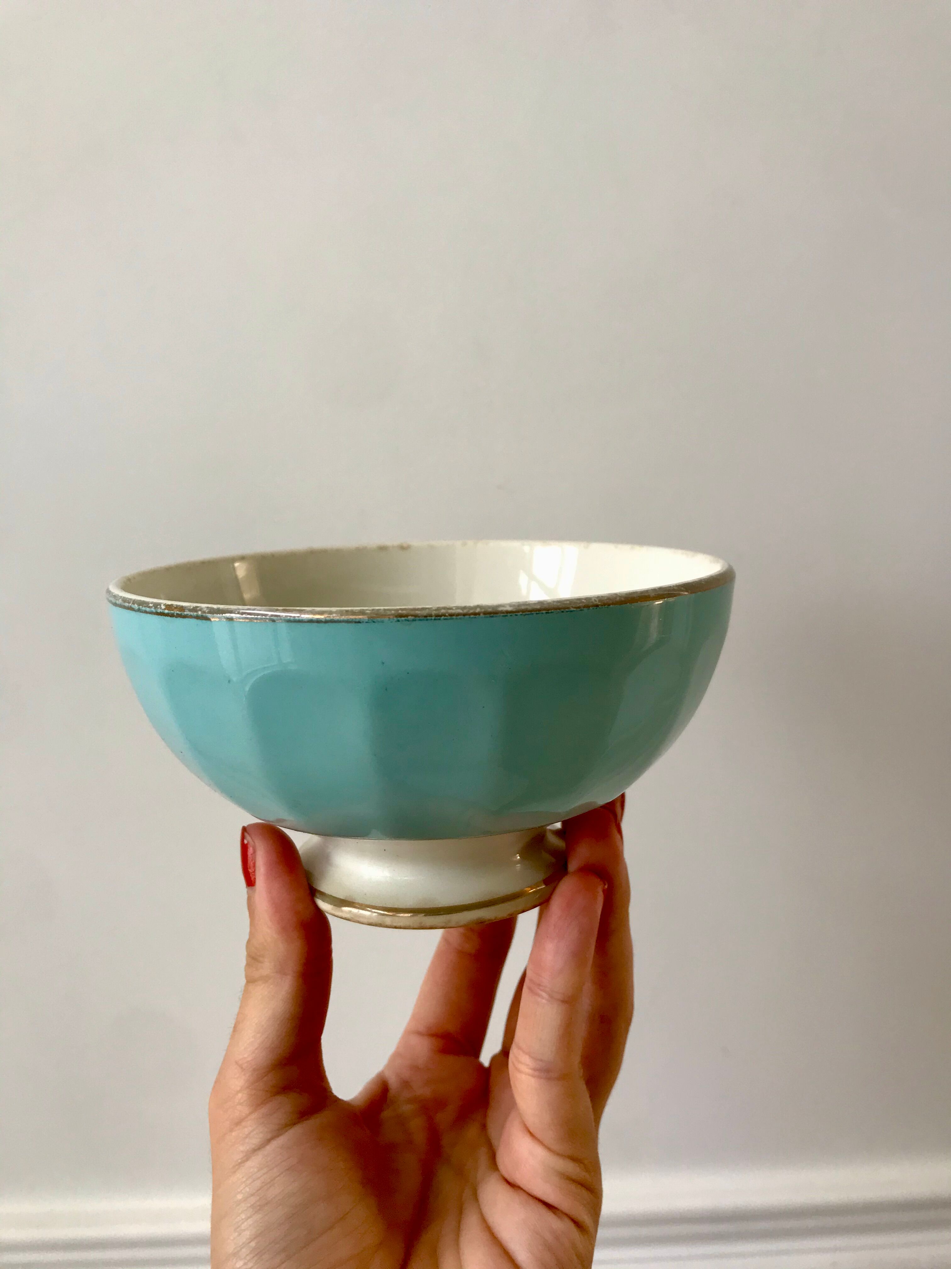 earthenware bowl Moulins des Loups sky blue and edging 40s-50s