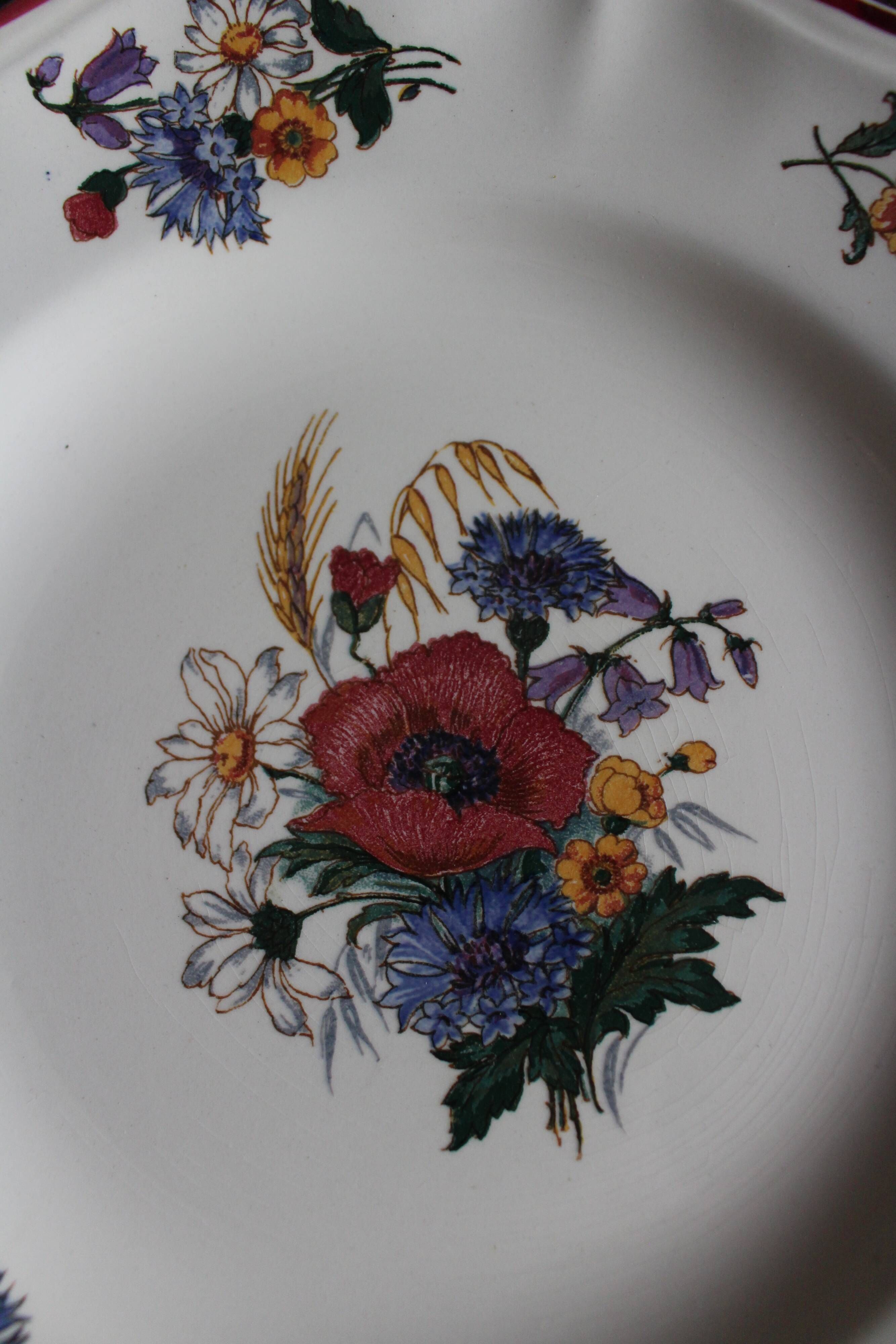 A set of 6 flat plates pairs Sarreguemines Lunéville Blue Flowers.