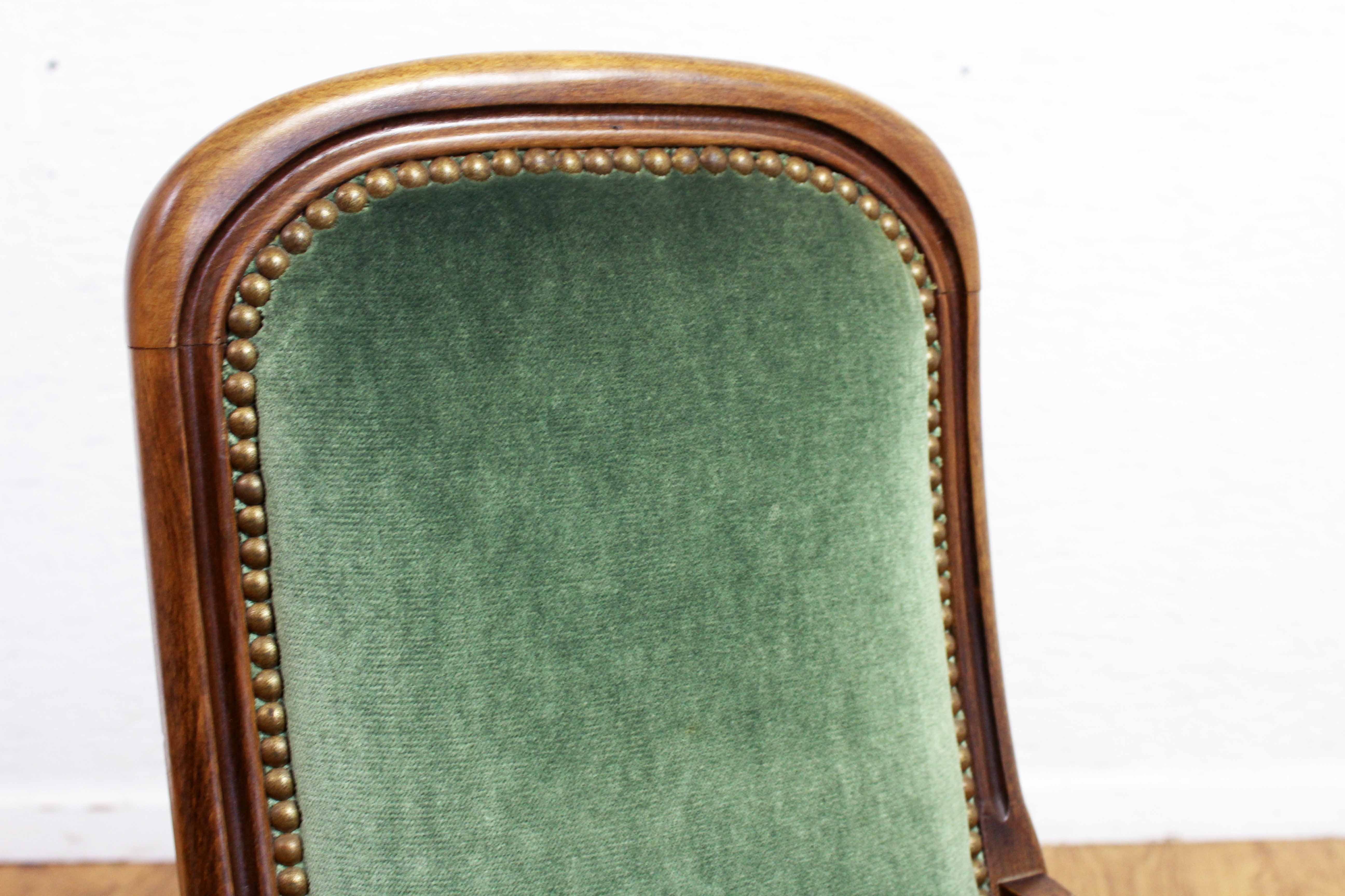 Armchair voltaire child