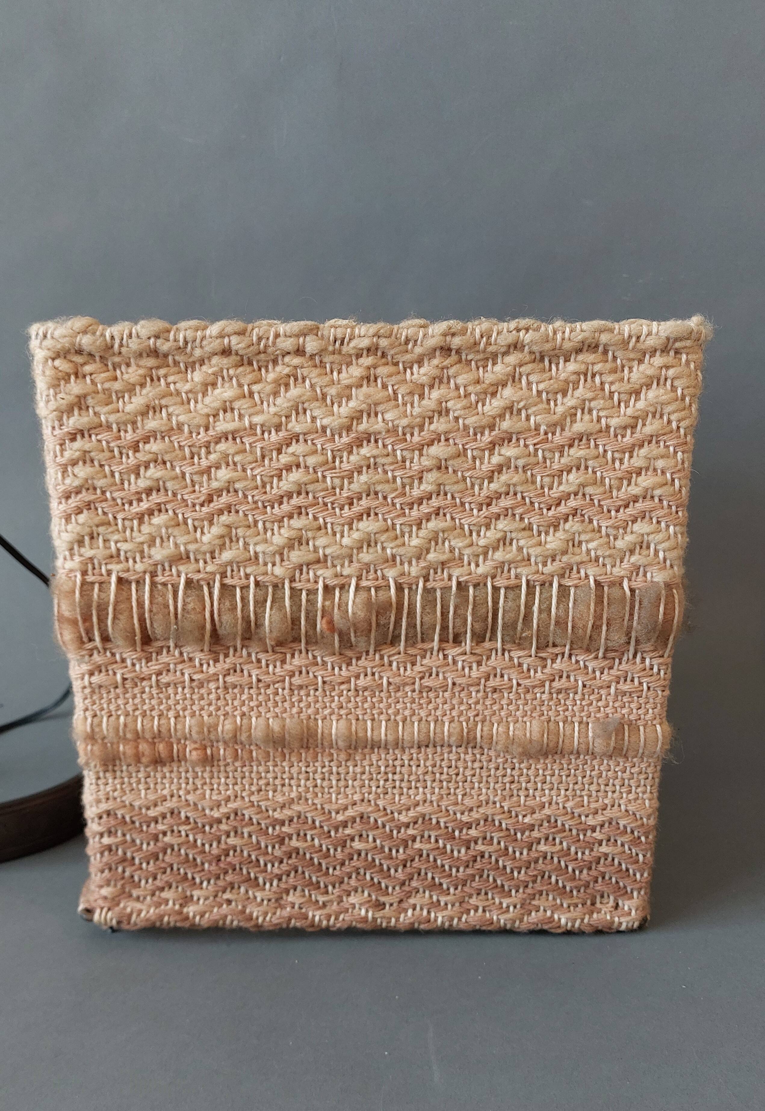 Lampe brutaliste 1950 en fer forgé abat-jour en laine fait main.