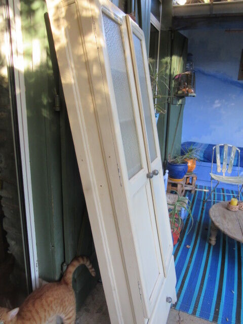 Armoire vitrée