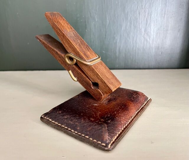 Gucci 1950 paper press