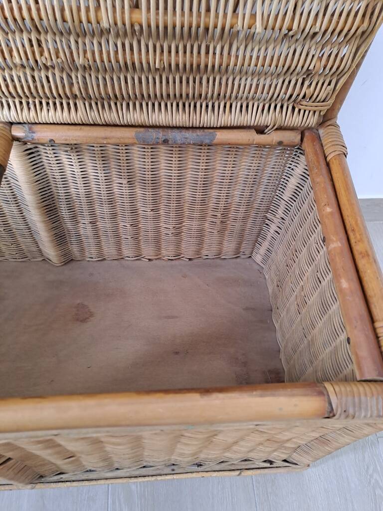 Vintage bench/toy chest