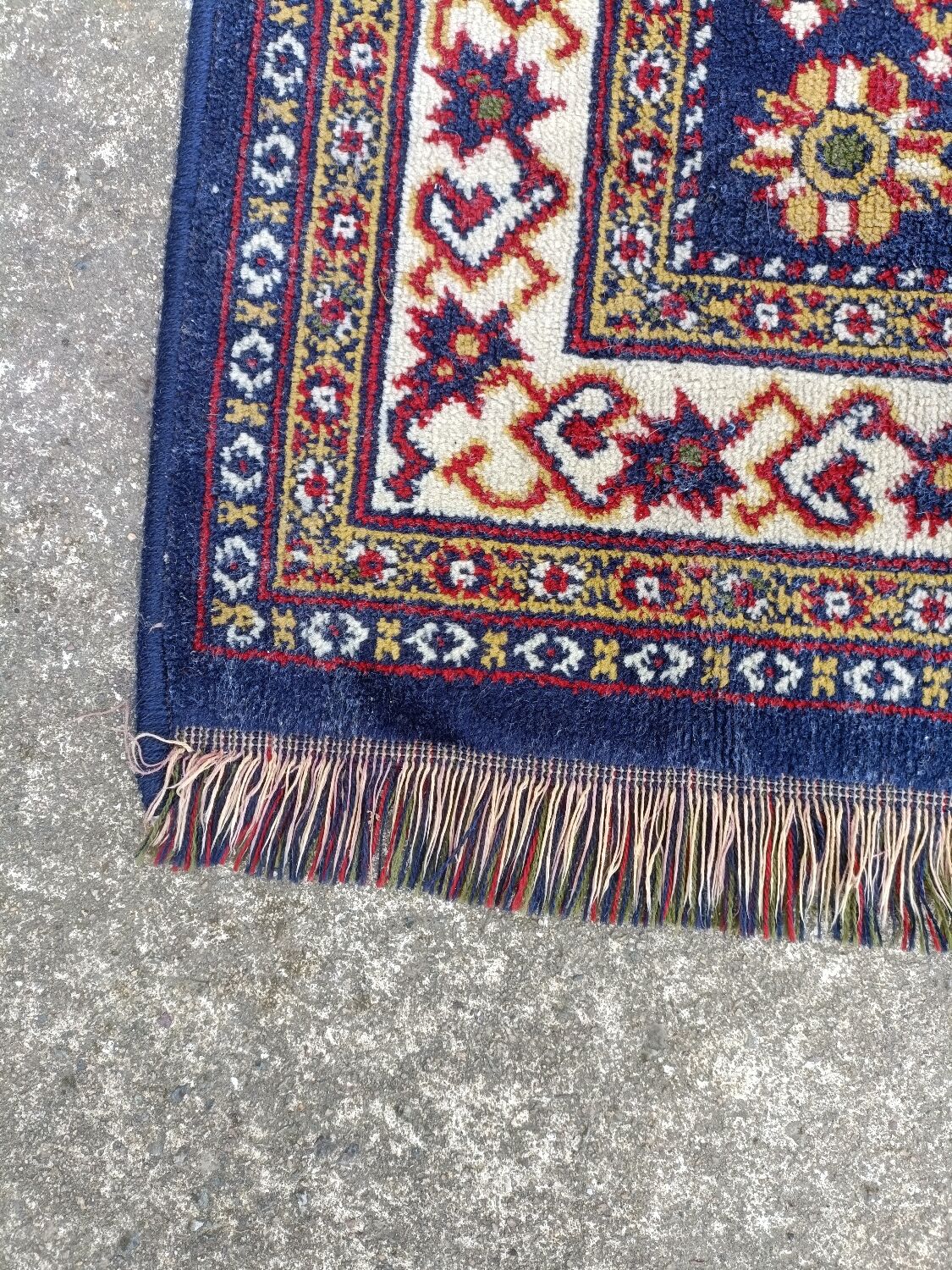 Handmade oriental Persian pattern rugs, beautiful colors